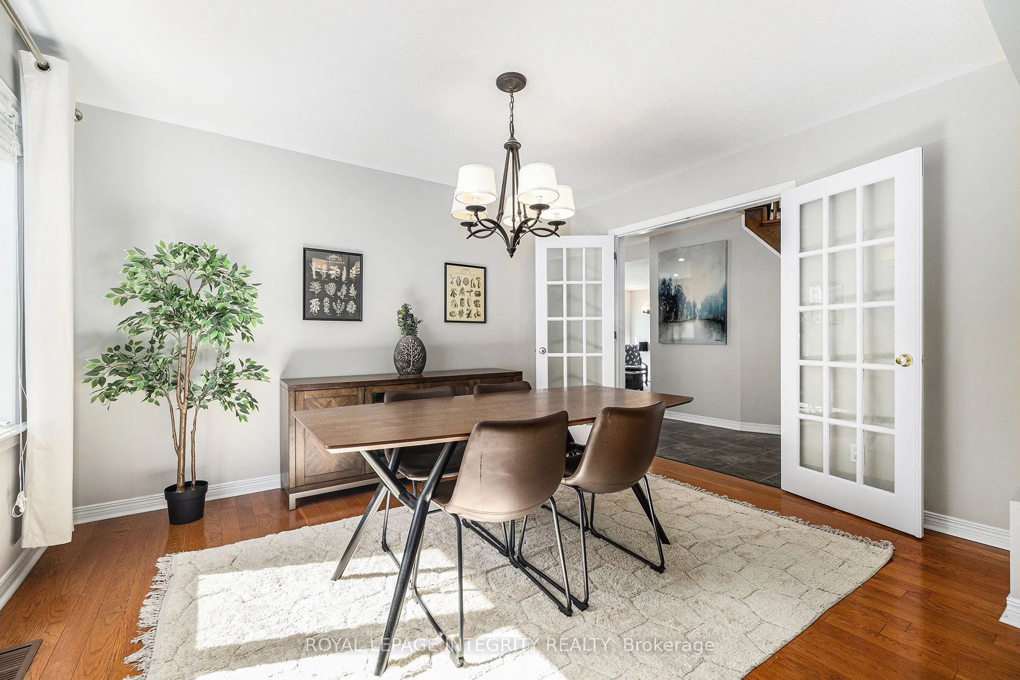 10 Maybrook Place