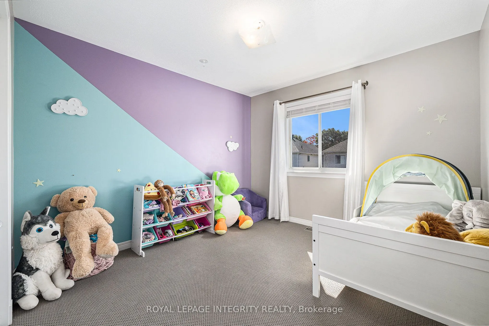 10 Maybrook Place