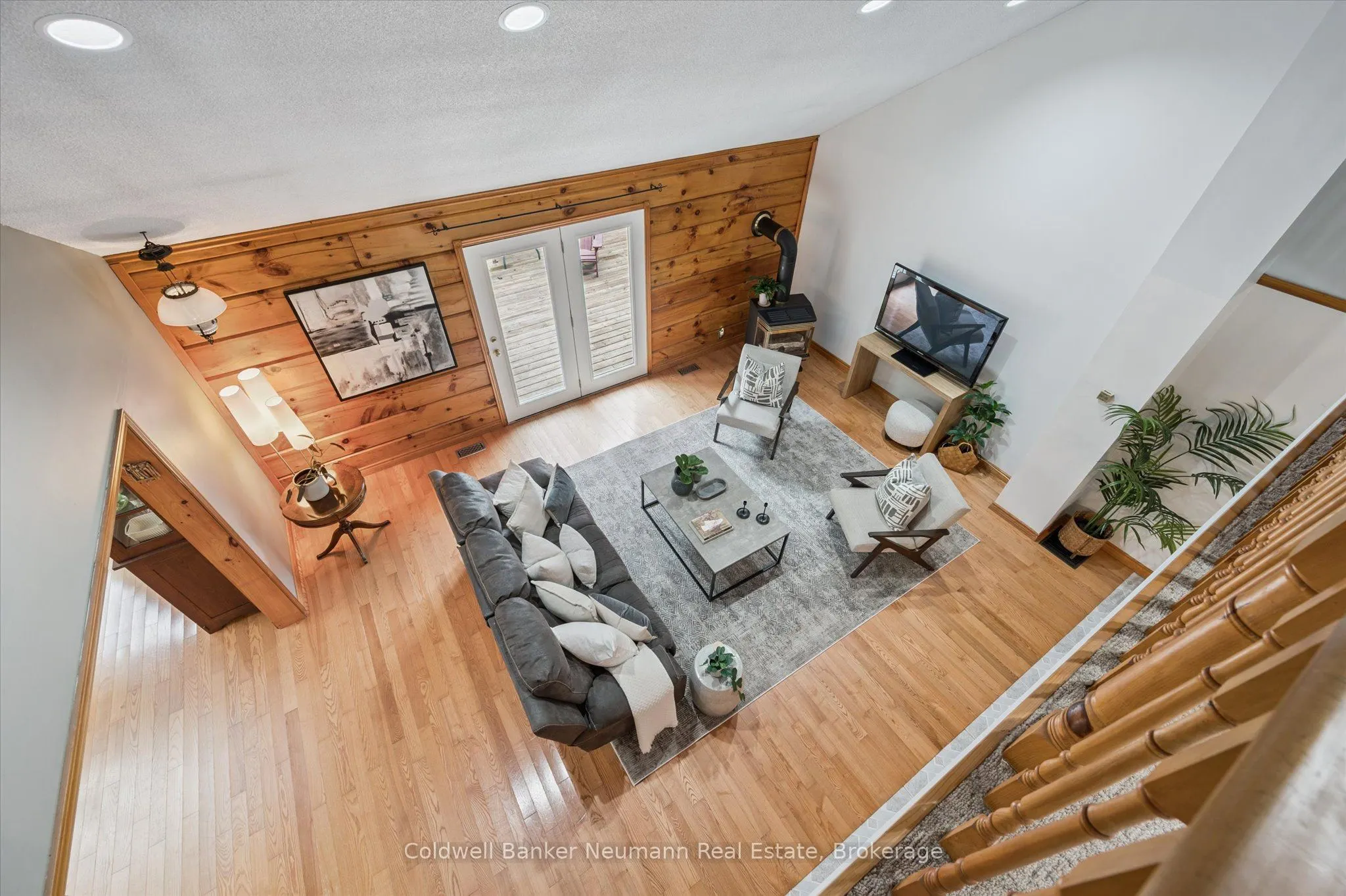 403277 Grey Road 4