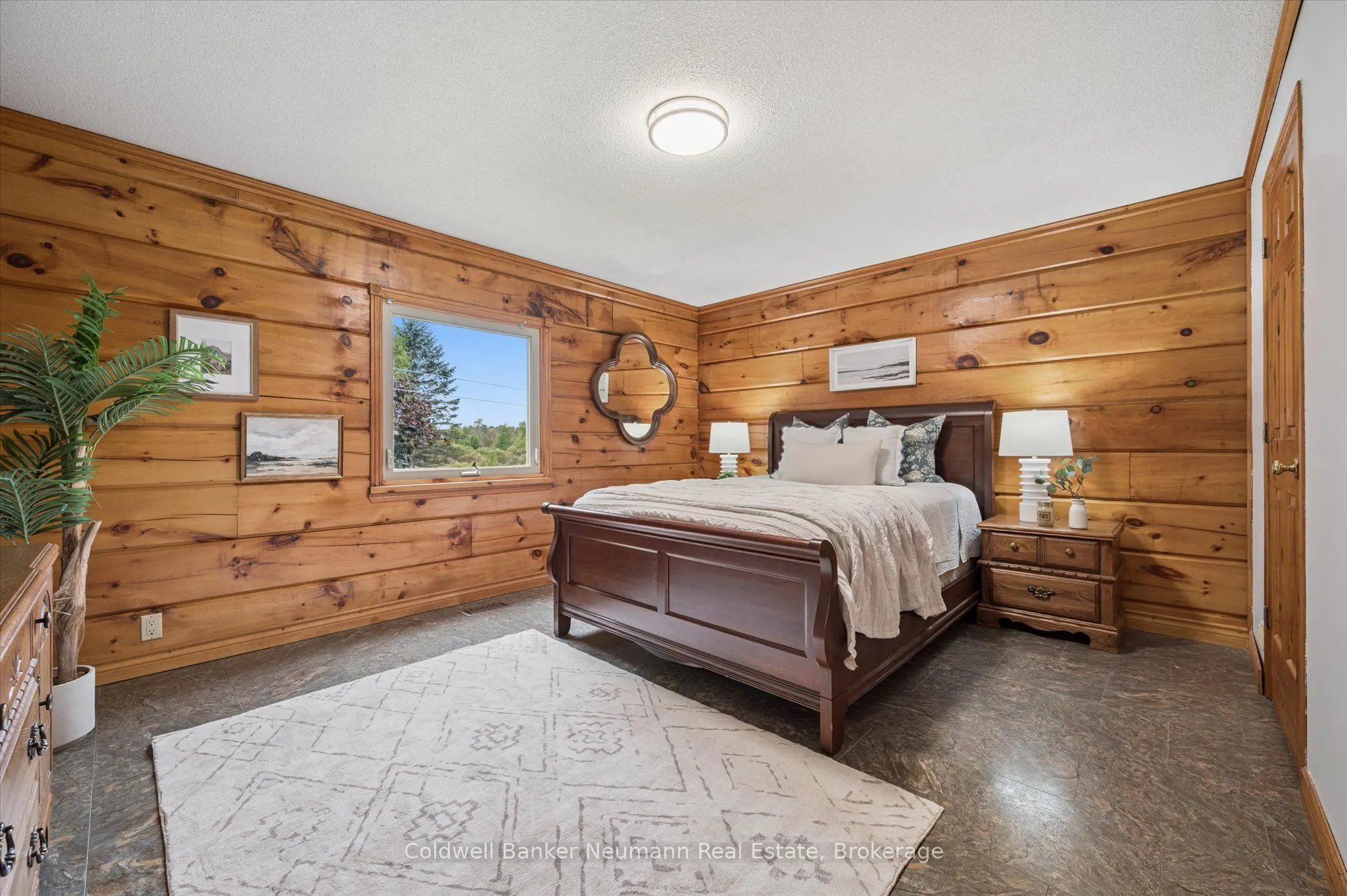 403277 Grey Road 4