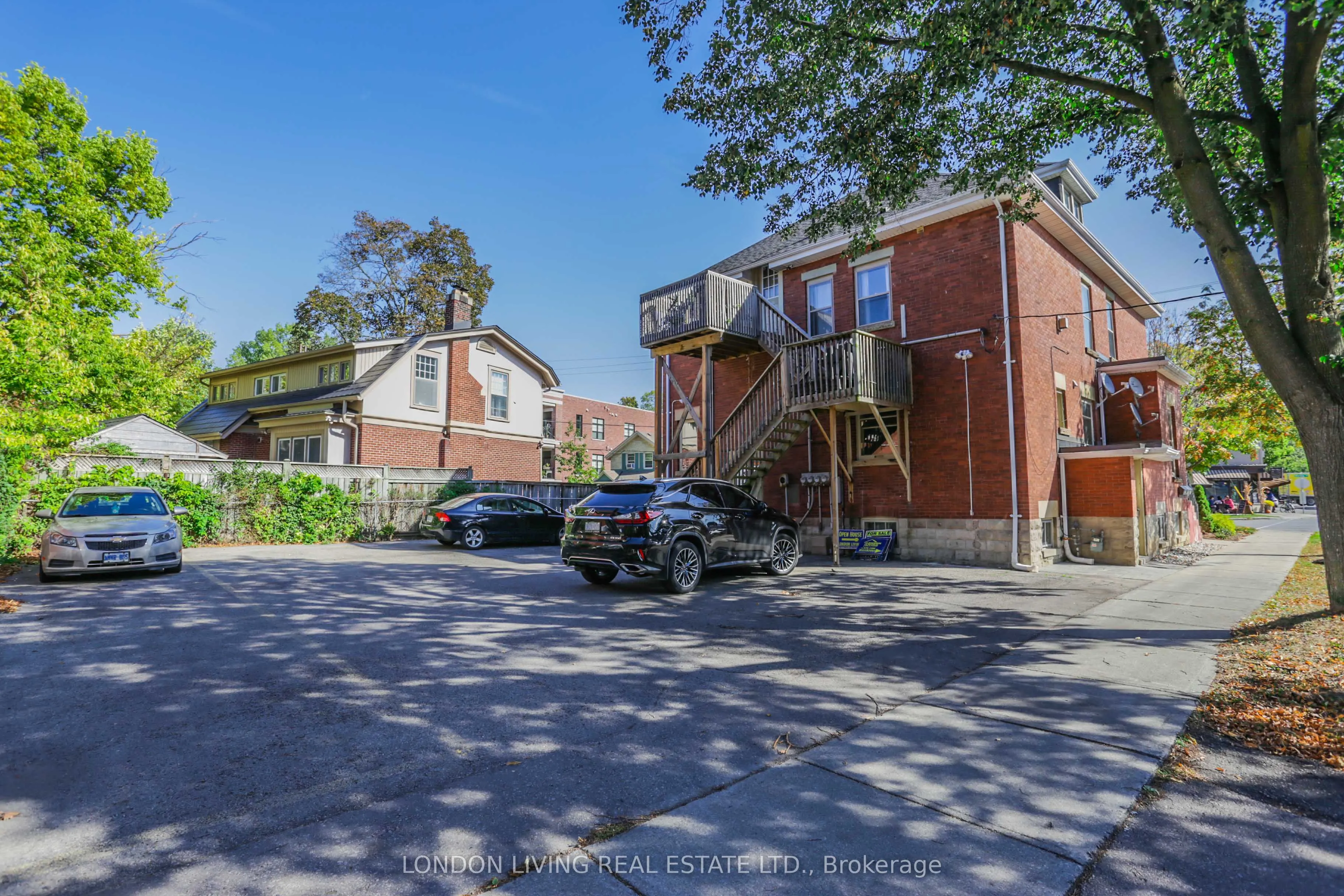 127 Wortley Road, #B