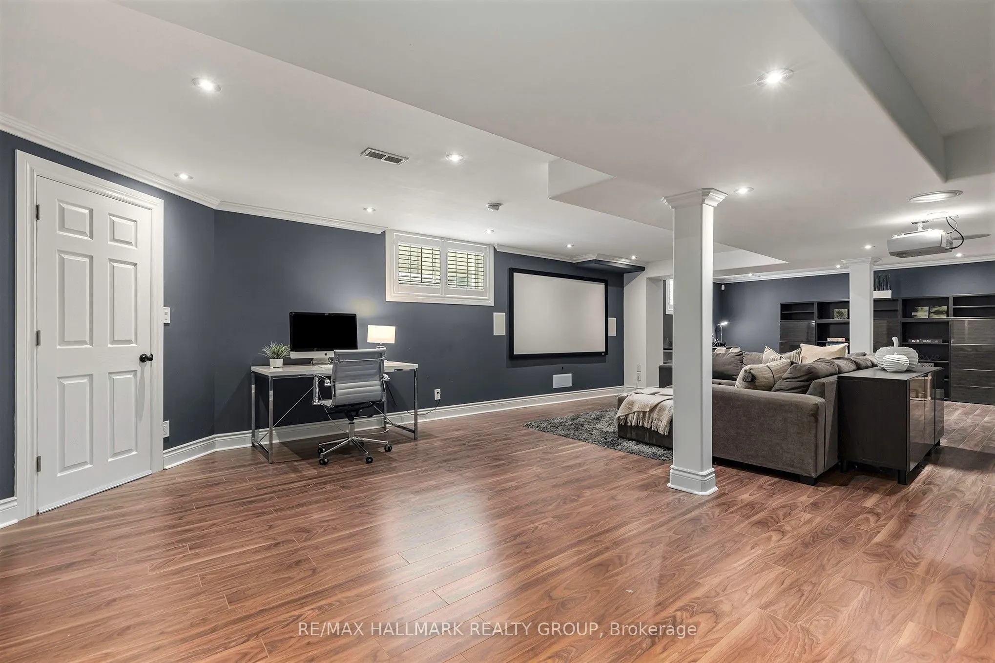 828 Dalkena Place