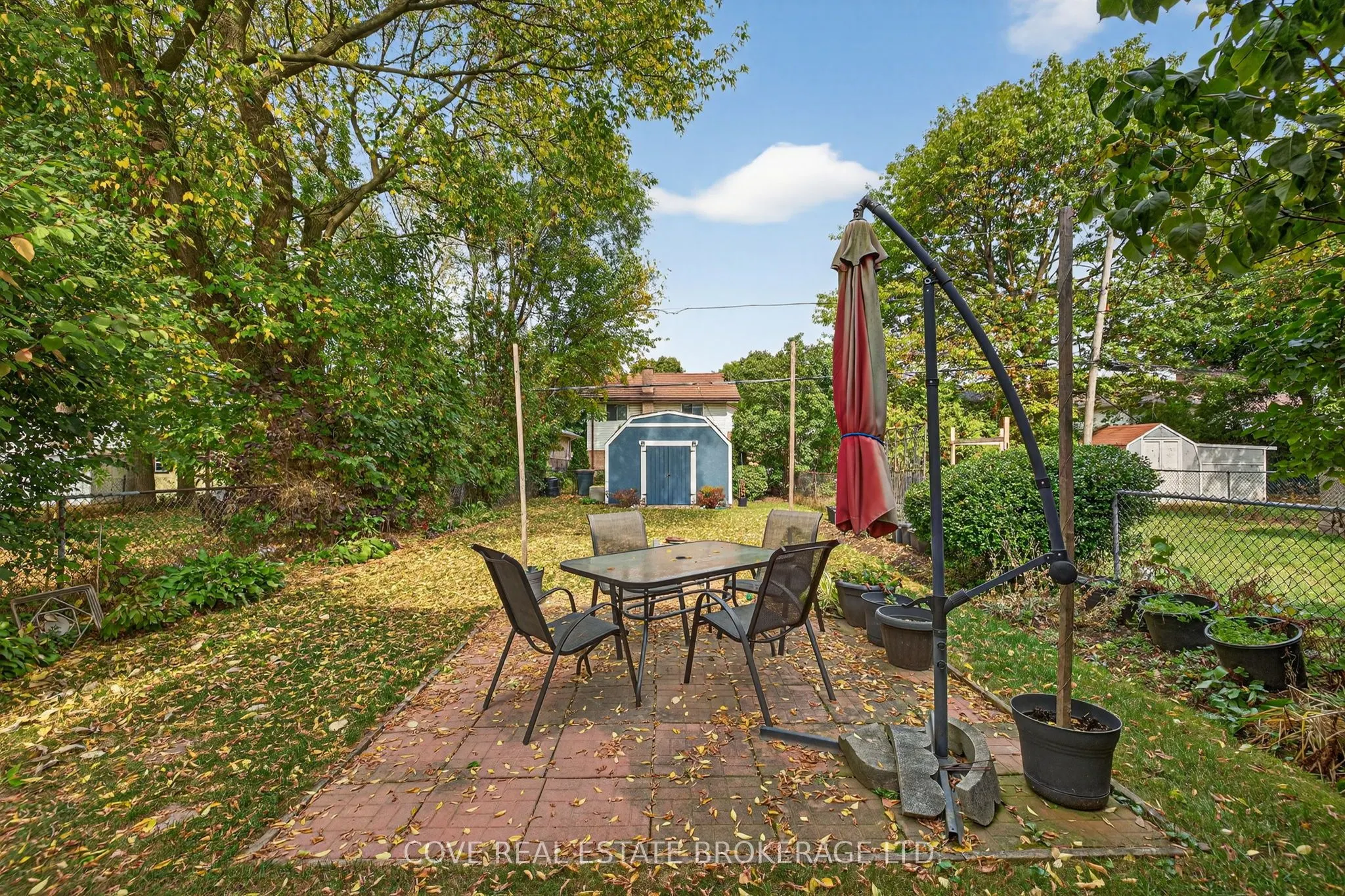 40 Hawkesbury Avenue