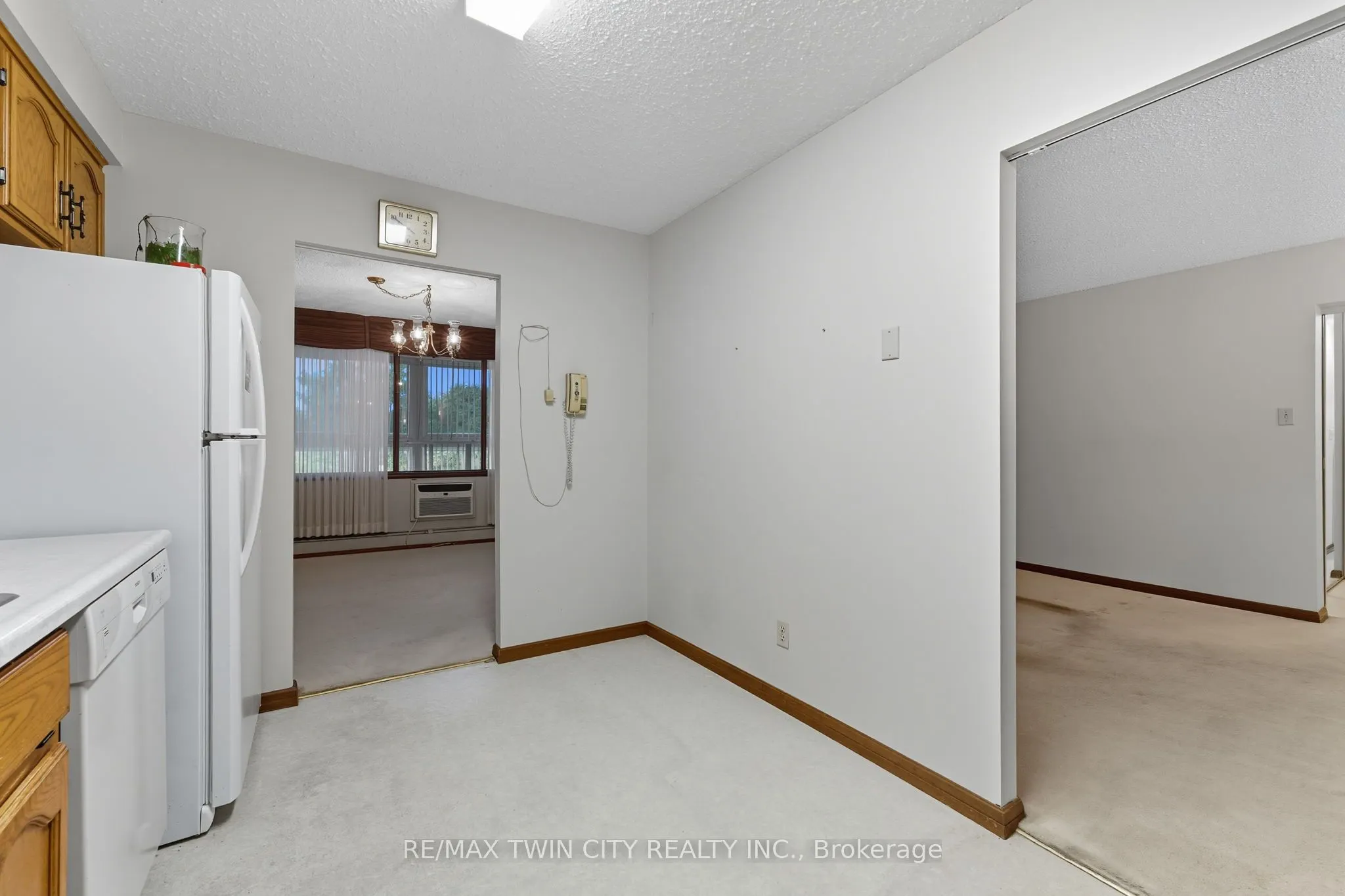400 Champlain Boulevard, #305