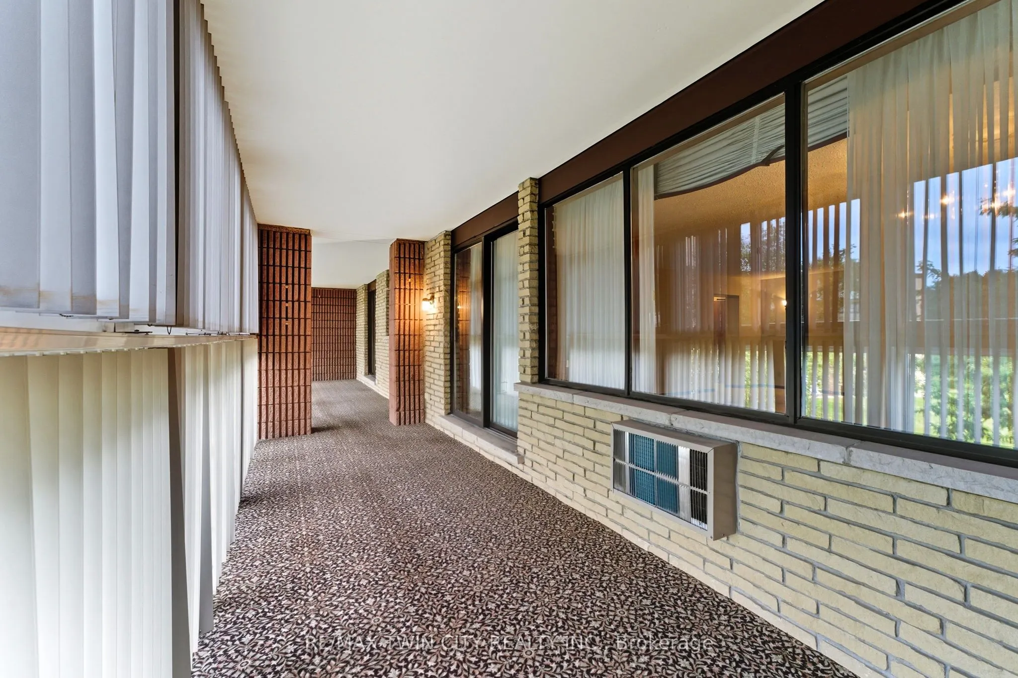 400 Champlain Boulevard, #305