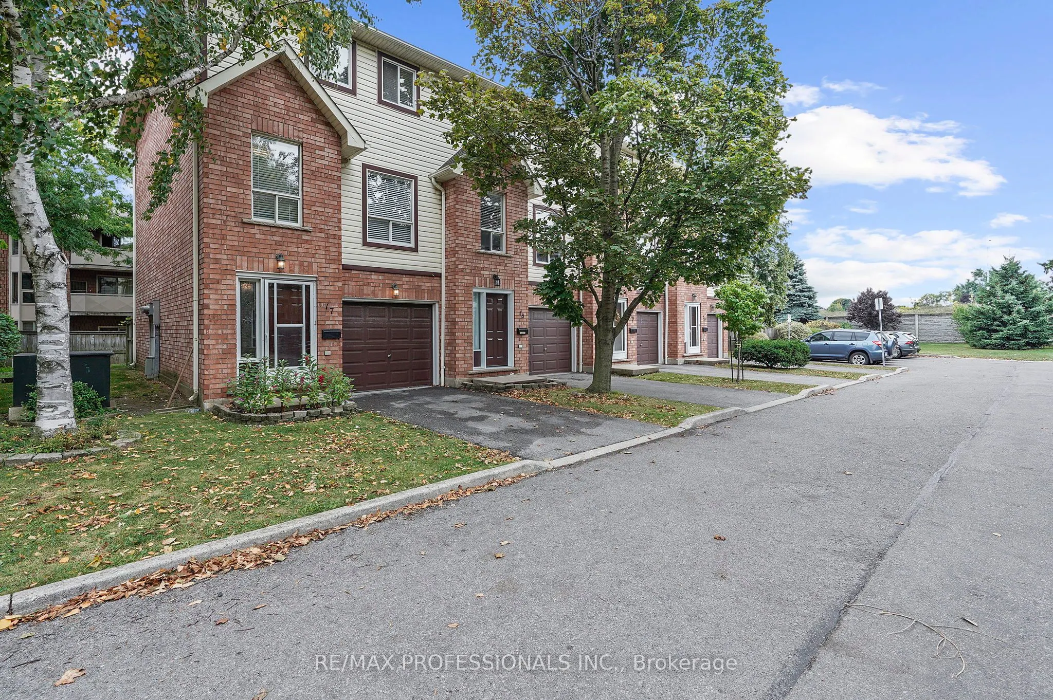 384 Limeridge Road E