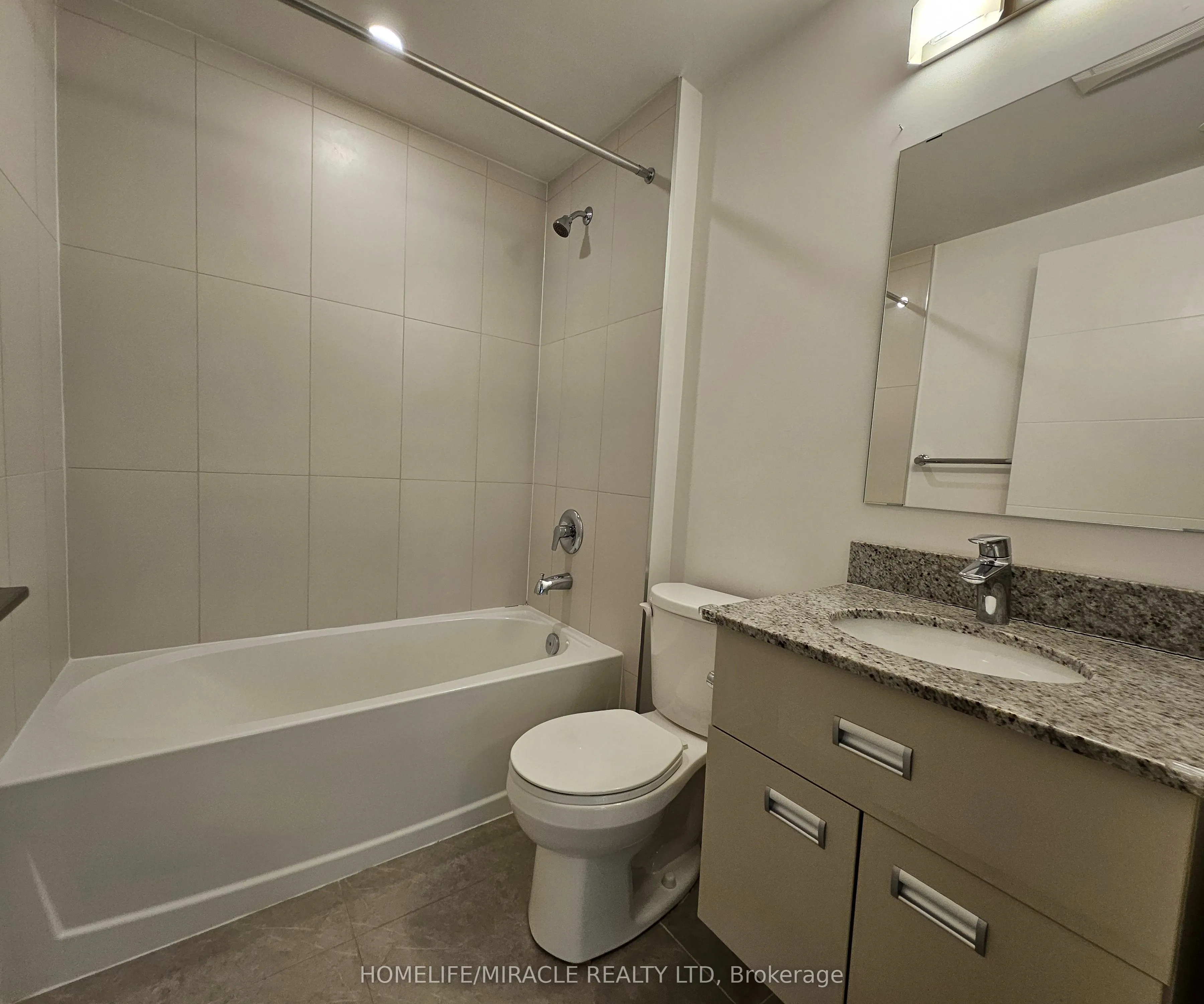 652 Princess Street, #420
