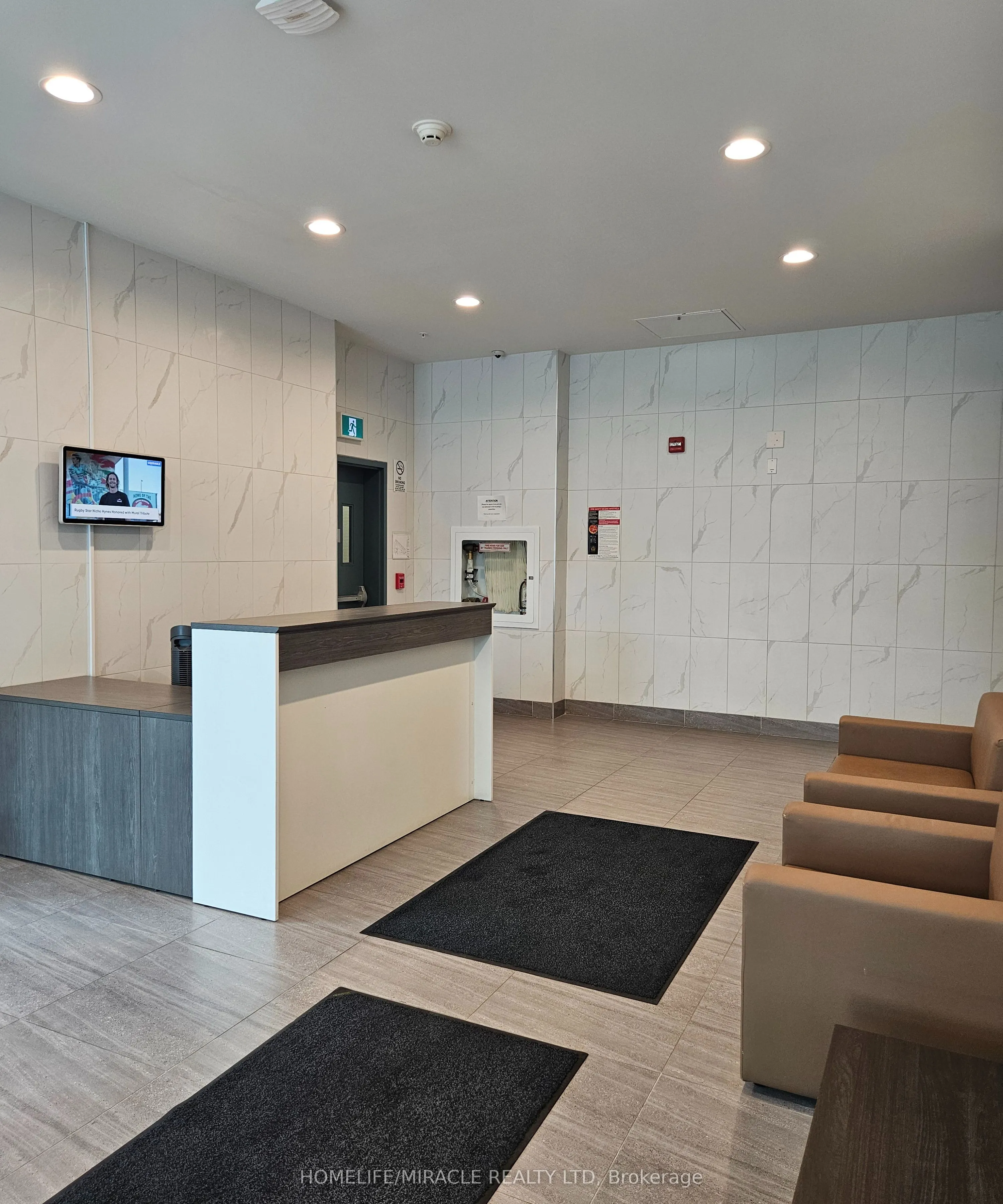 652 Princess Street, #420