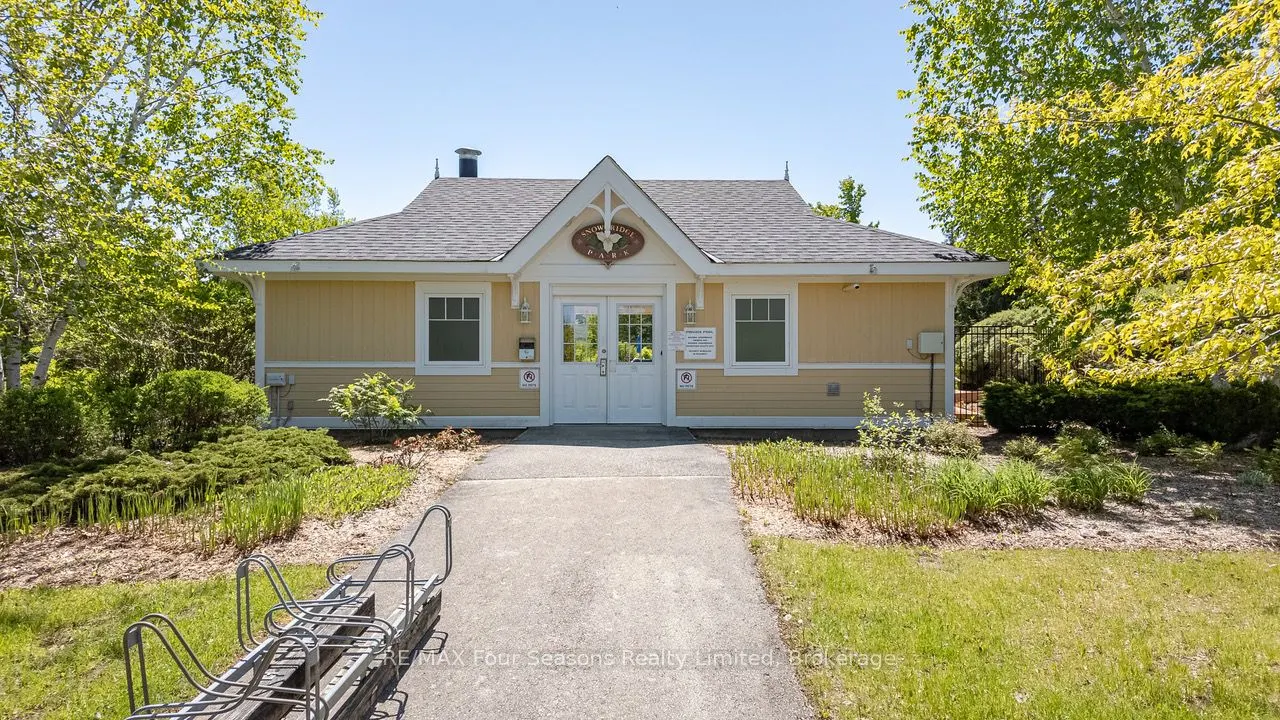 170 Snowbridge Way N, #225