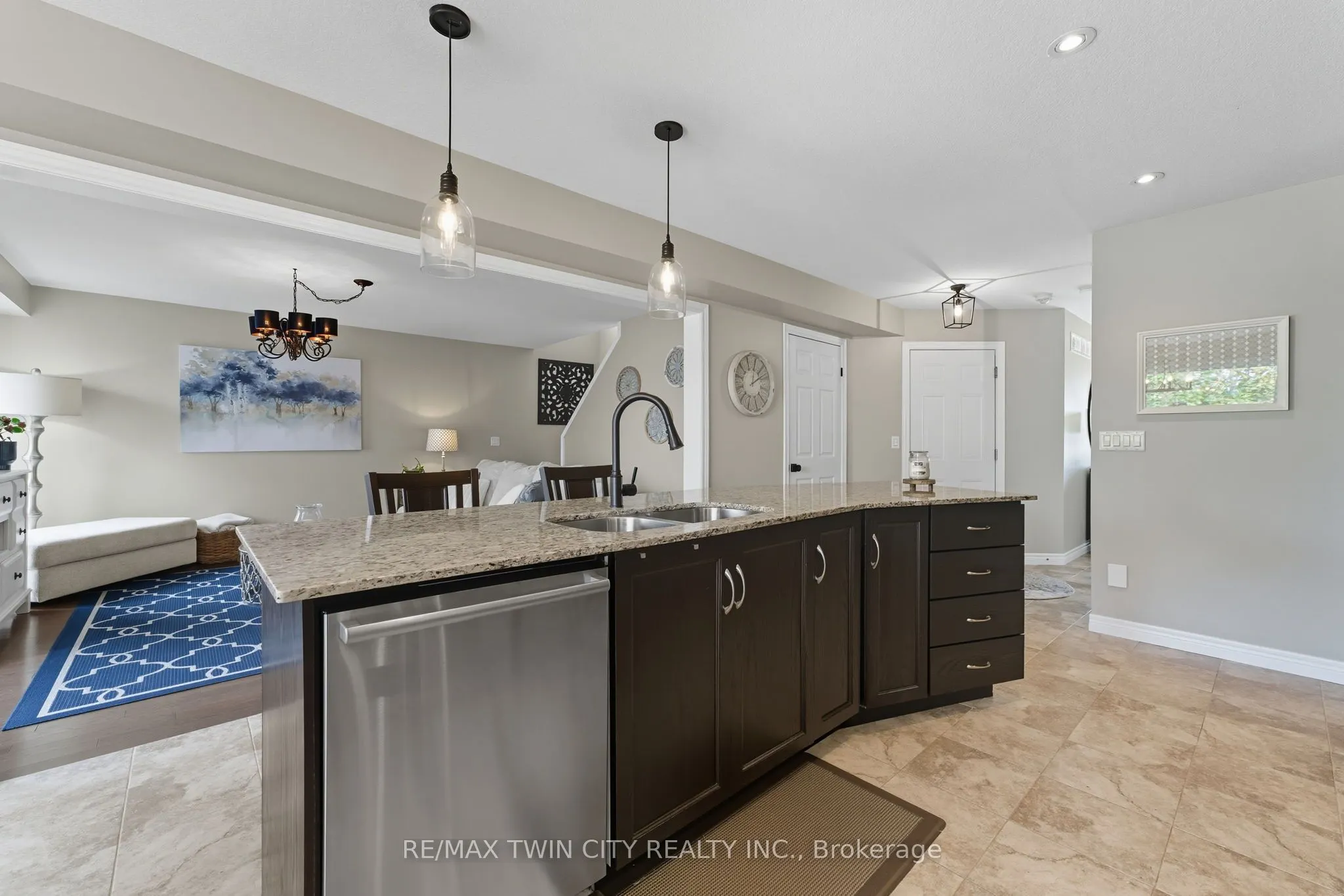 266 Vincent Drive