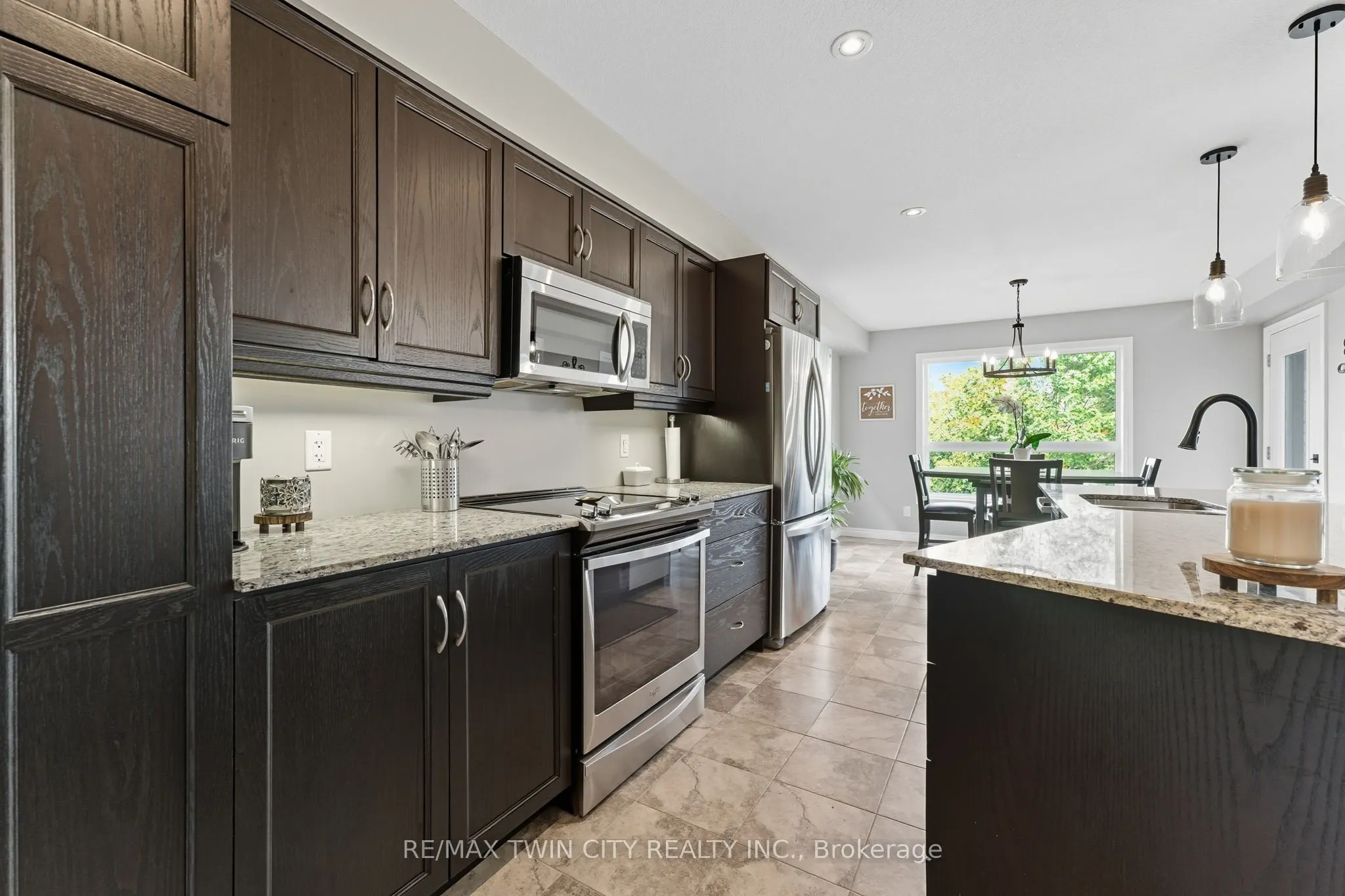266 Vincent Drive