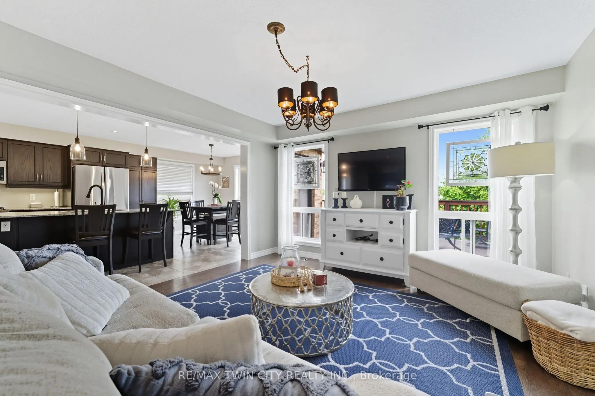 266 Vincent Drive
