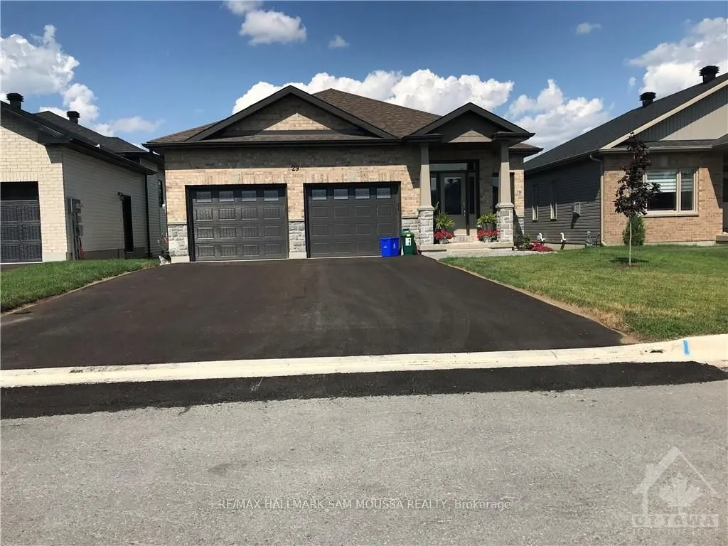 29 Senators Gate Drive