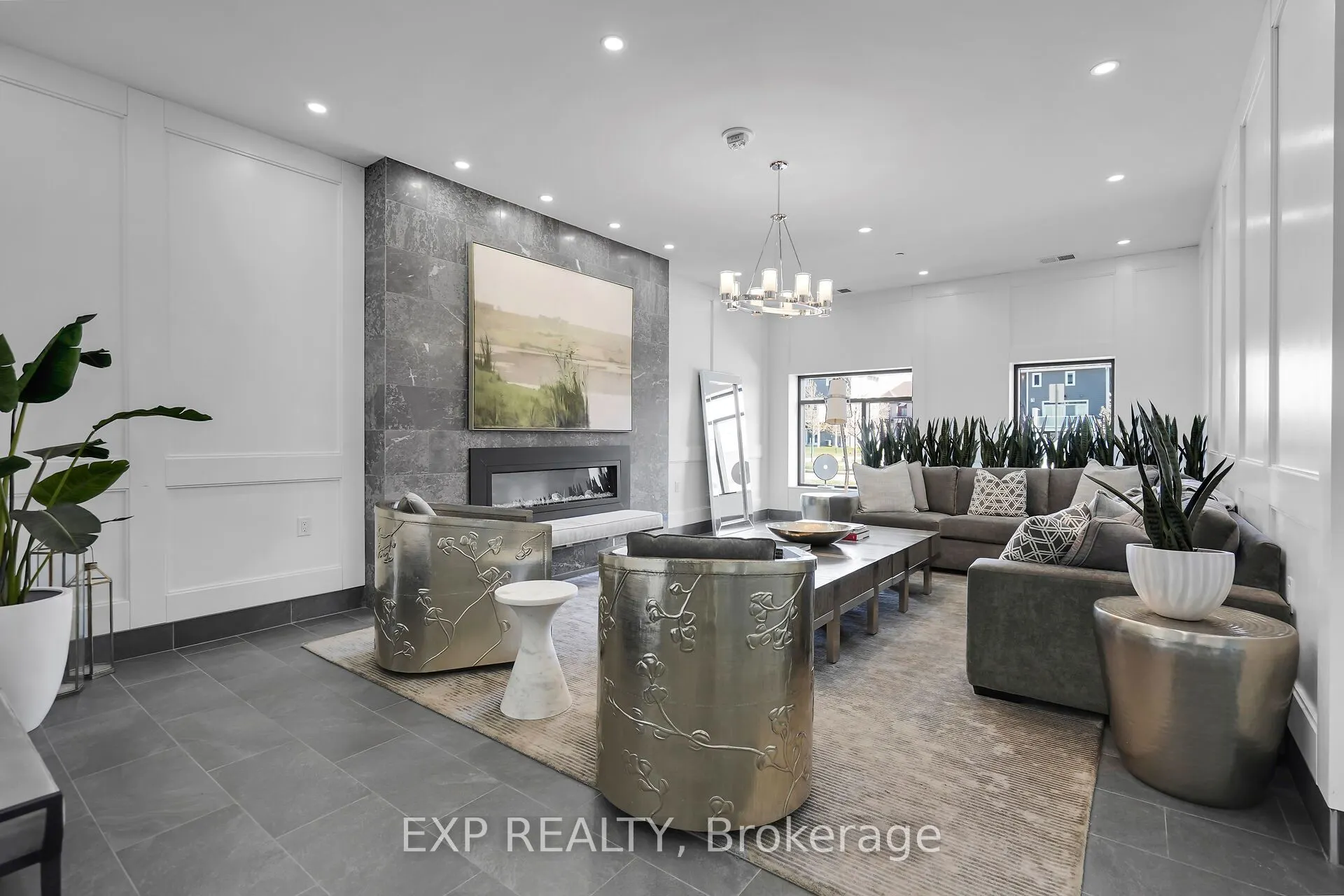 260 VILLAGEWALK Boulevard, #709