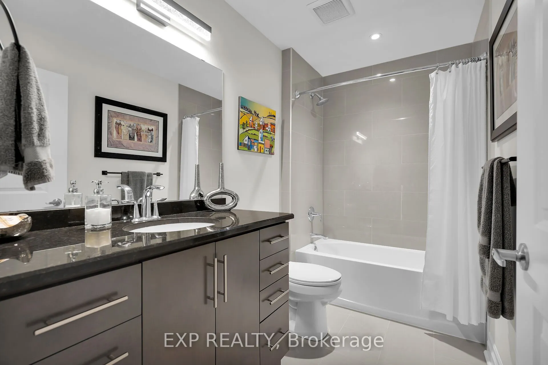 260 VILLAGEWALK Boulevard, #709