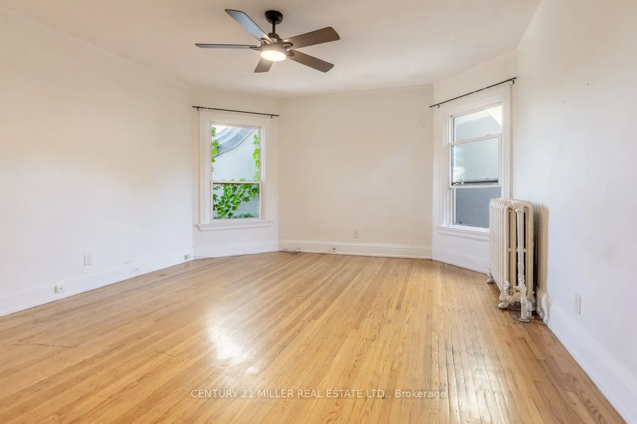 270 Main Street W, #2