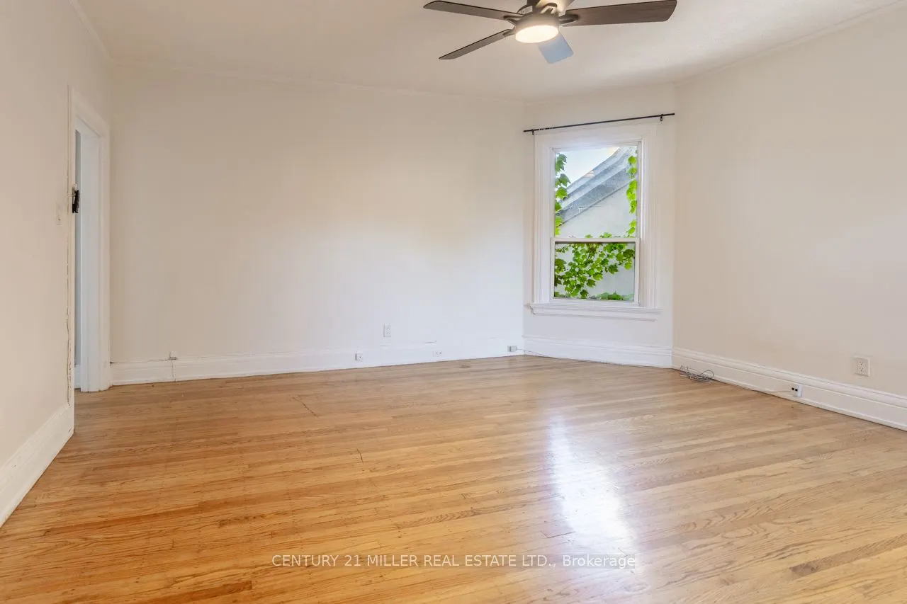 270 Main Street W, #2