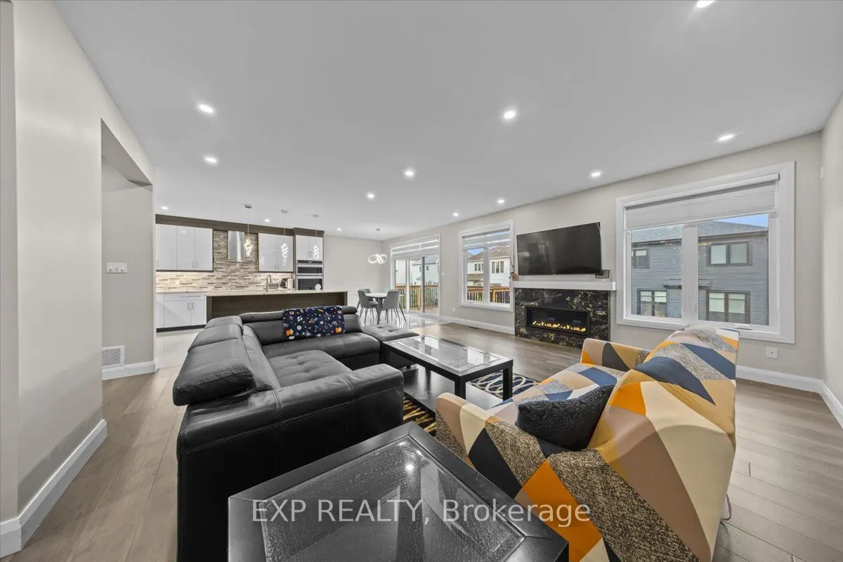 348 Abbeydale Circle