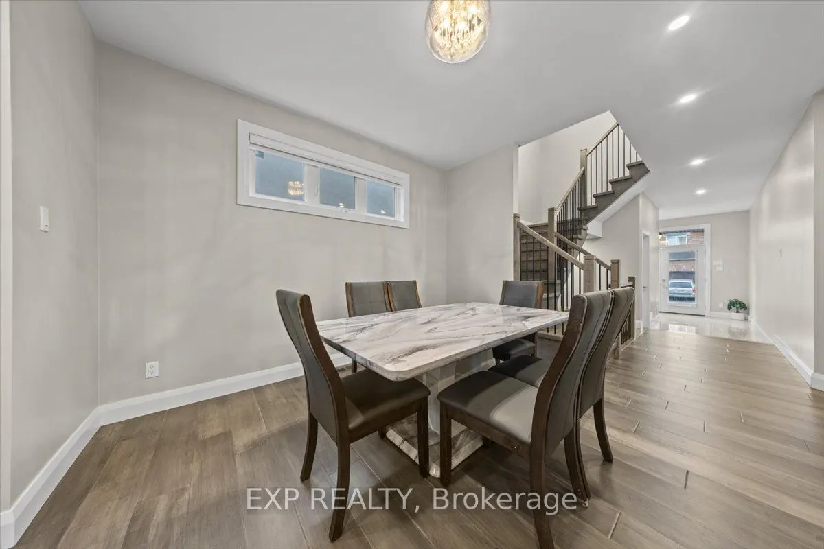 348 Abbeydale Circle