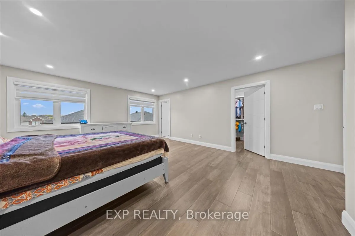 348 Abbeydale Circle