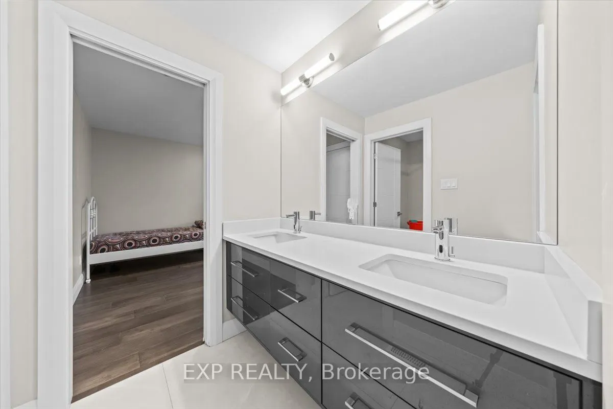 348 Abbeydale Circle