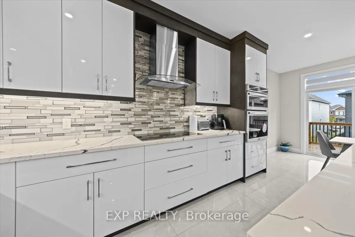 348 Abbeydale Circle