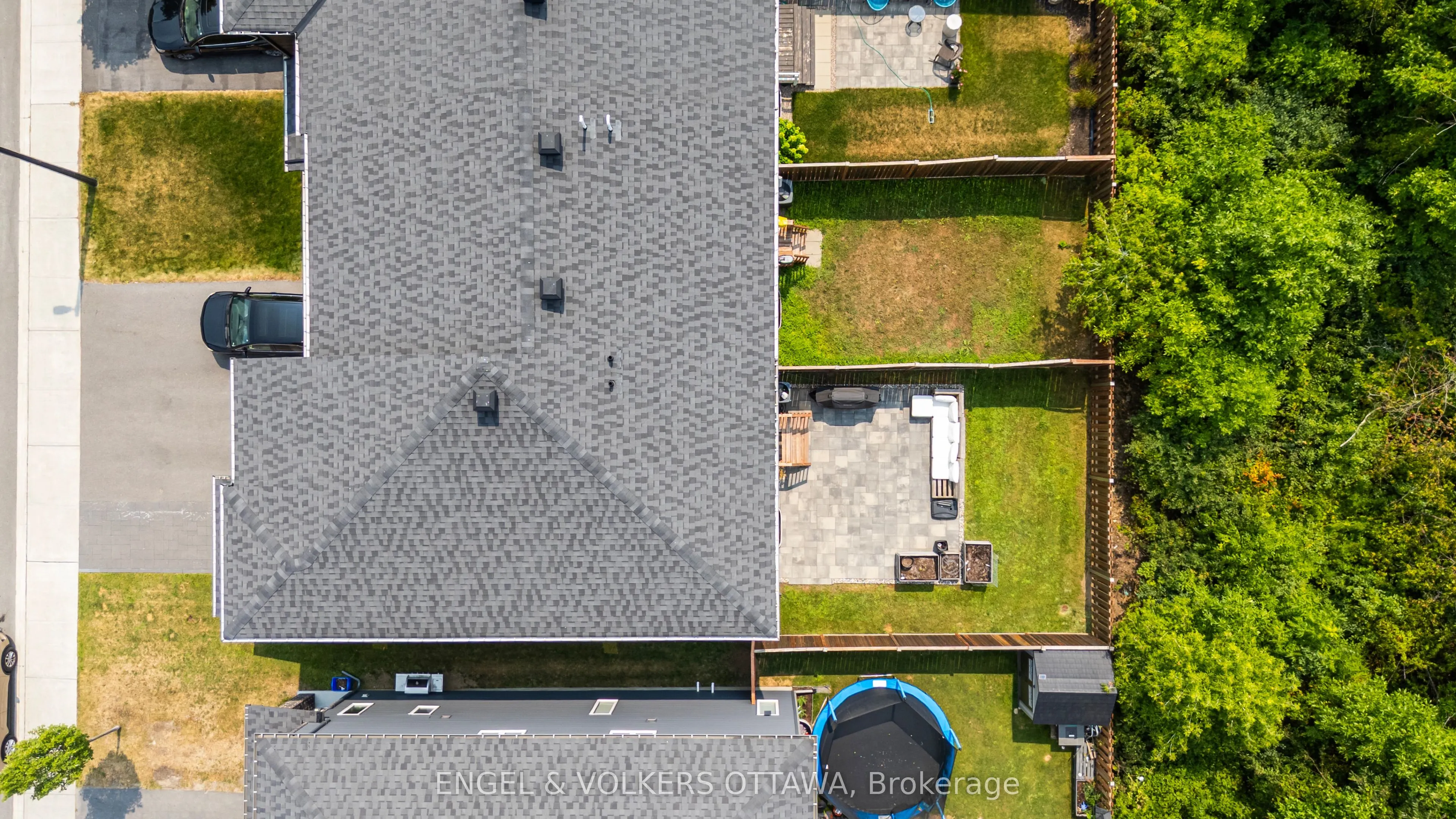 220 Geyser Place
