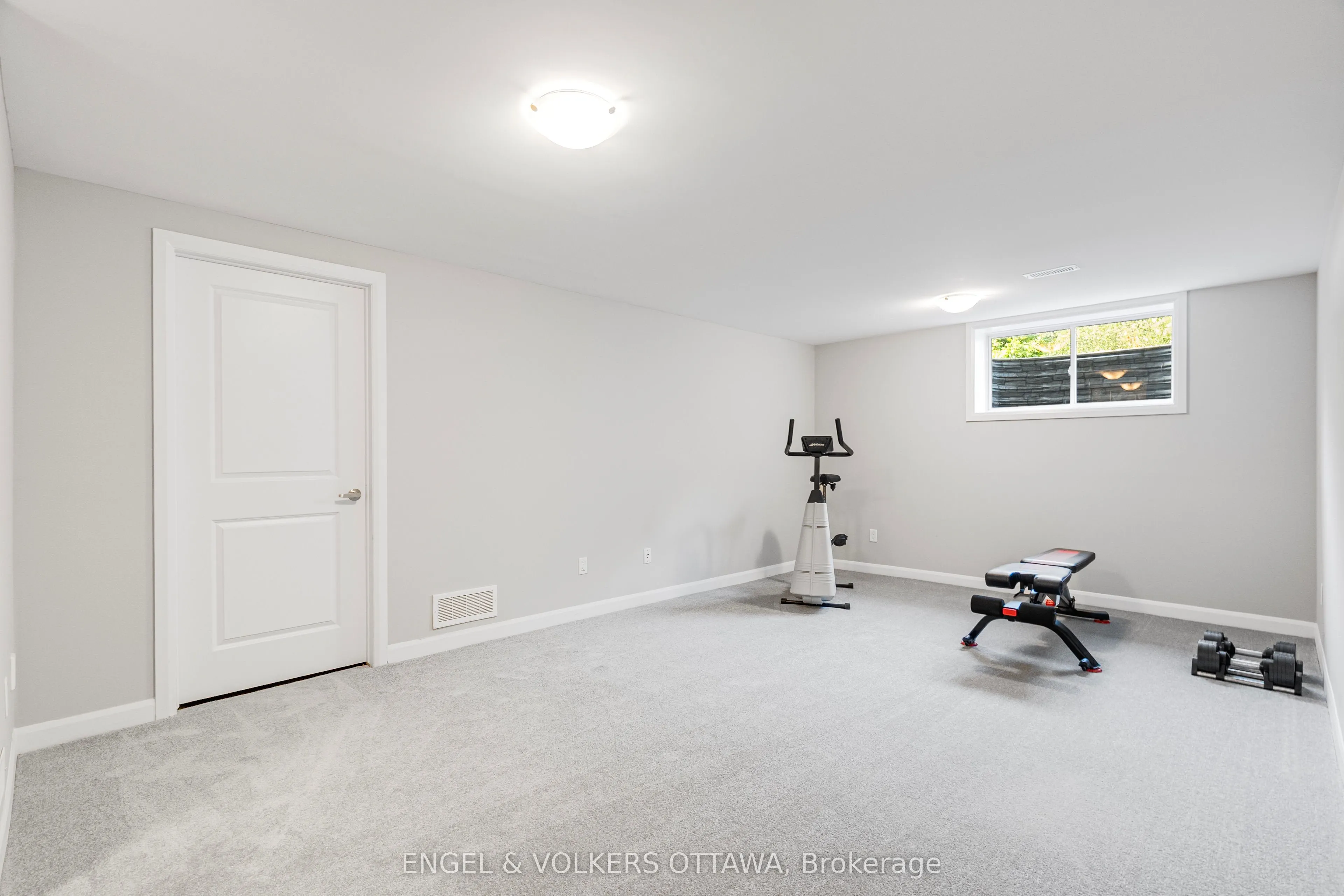 220 Geyser Place