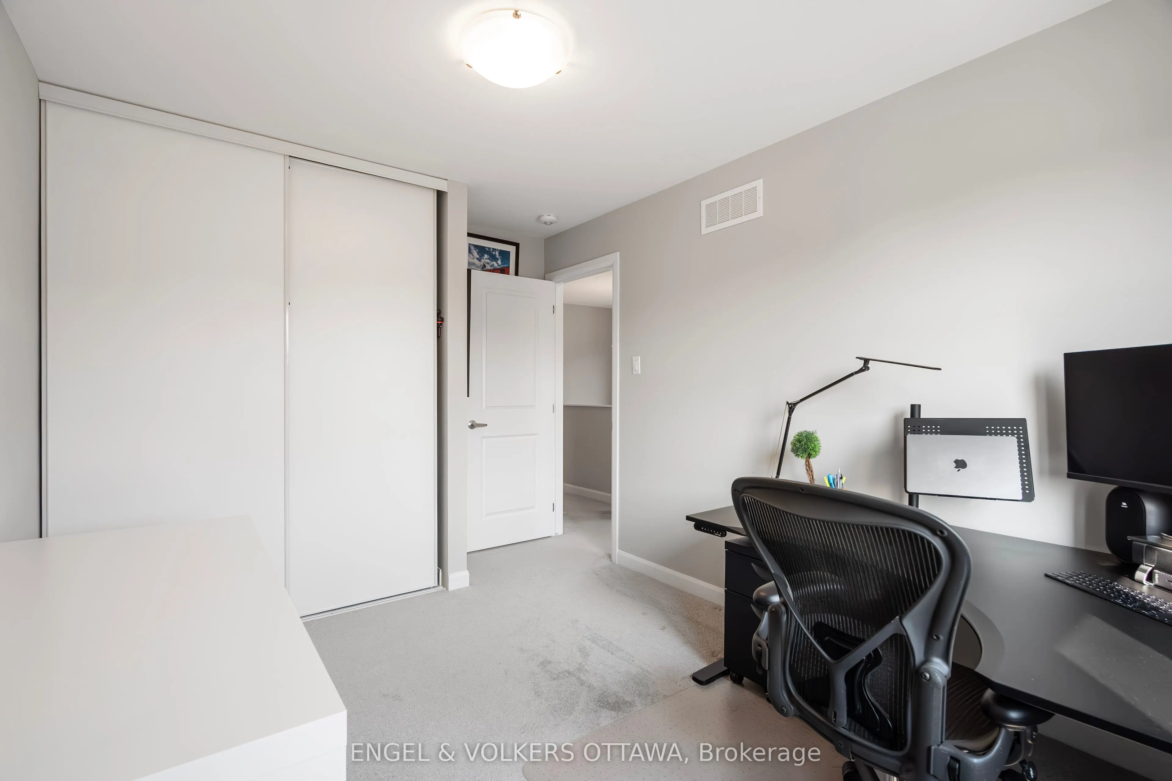 220 Geyser Place