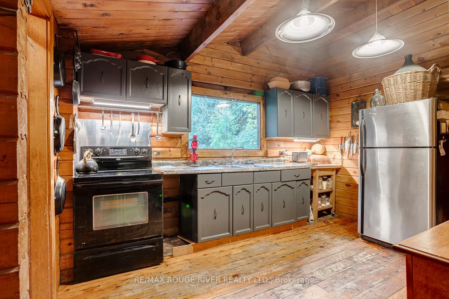 843 Eddystone Road