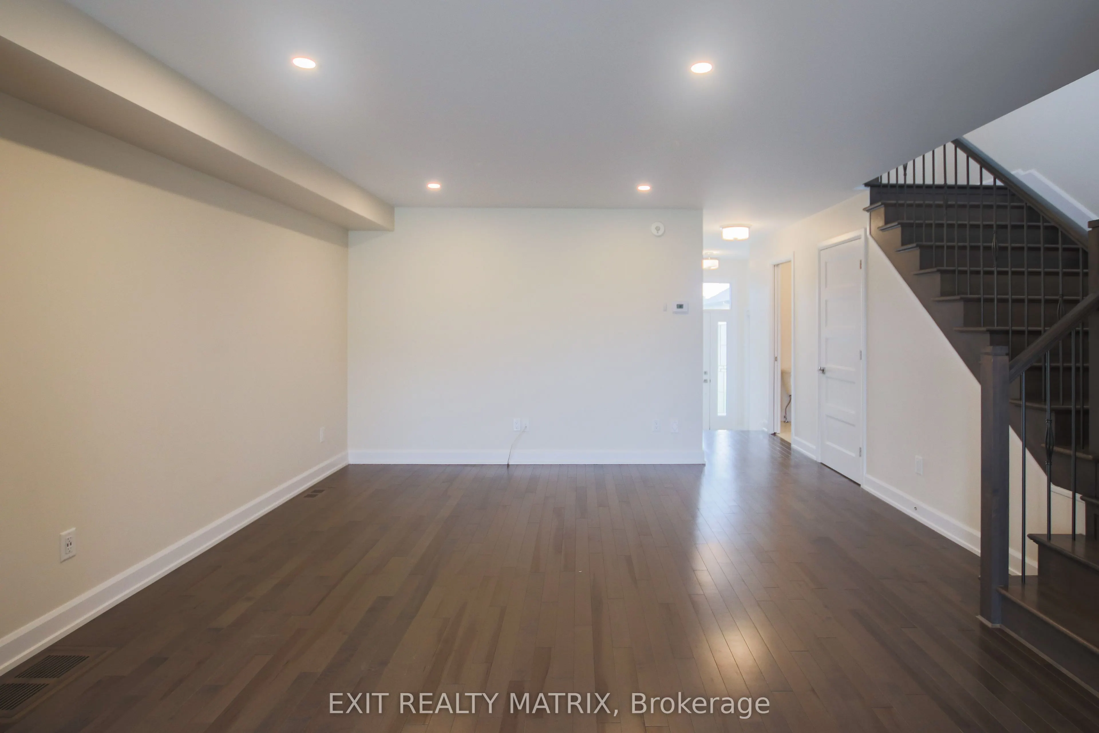 180 ARGILE Street