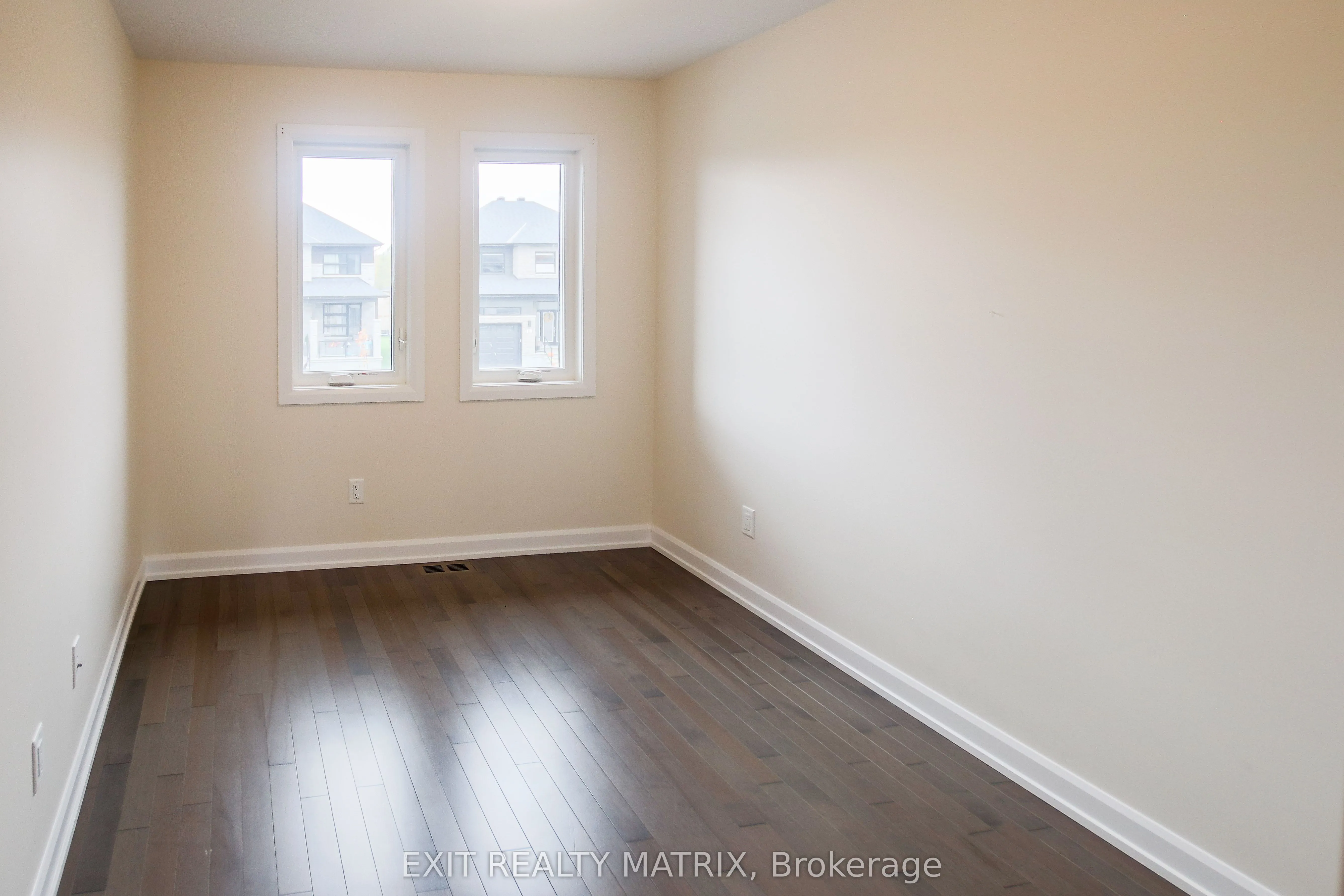 180 ARGILE Street