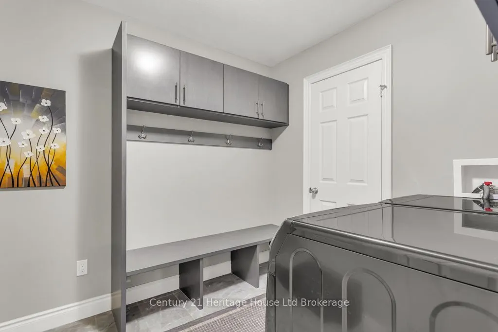 35 Chatfield Street, #3