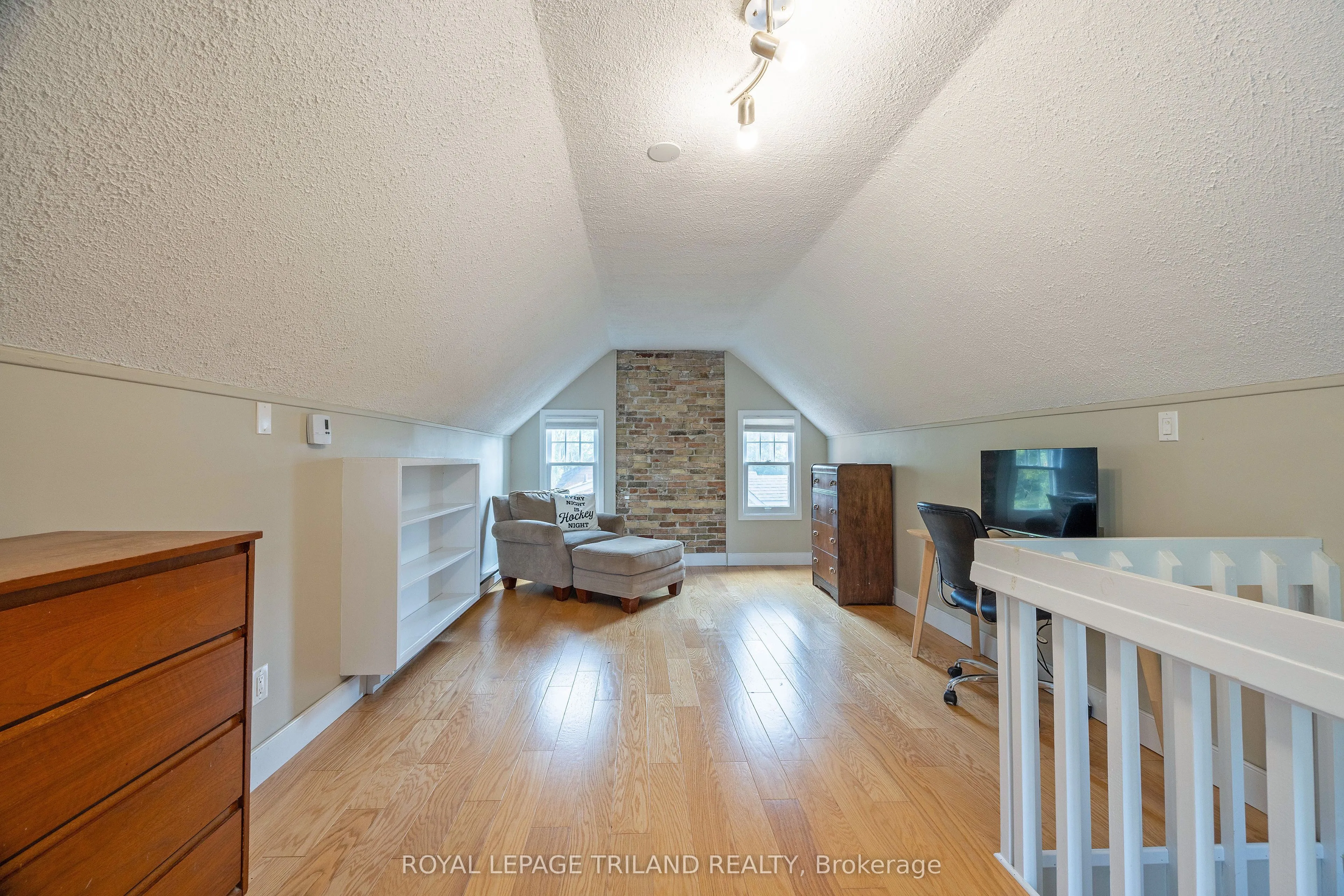 176 Devonshire Avenue