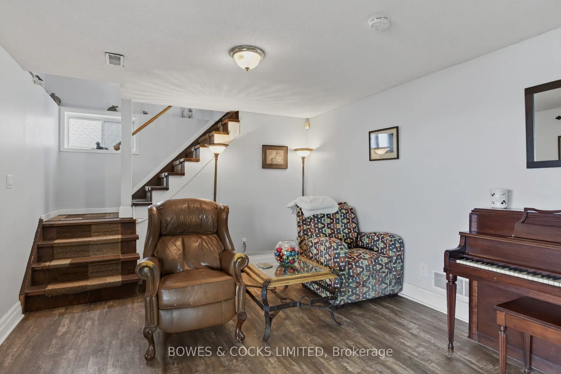 284 Port Hoover Road