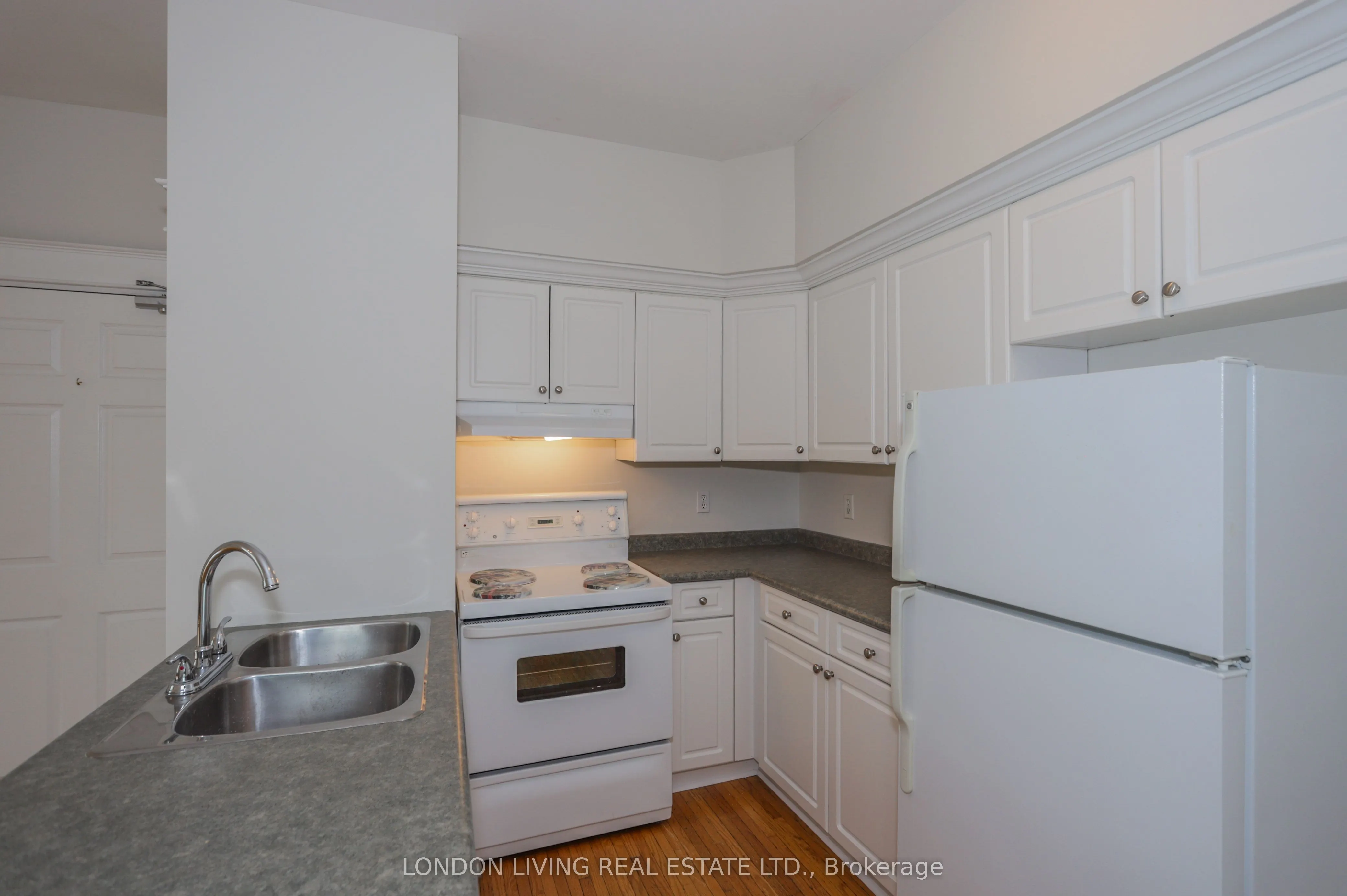 127 Wortley Road, #A
