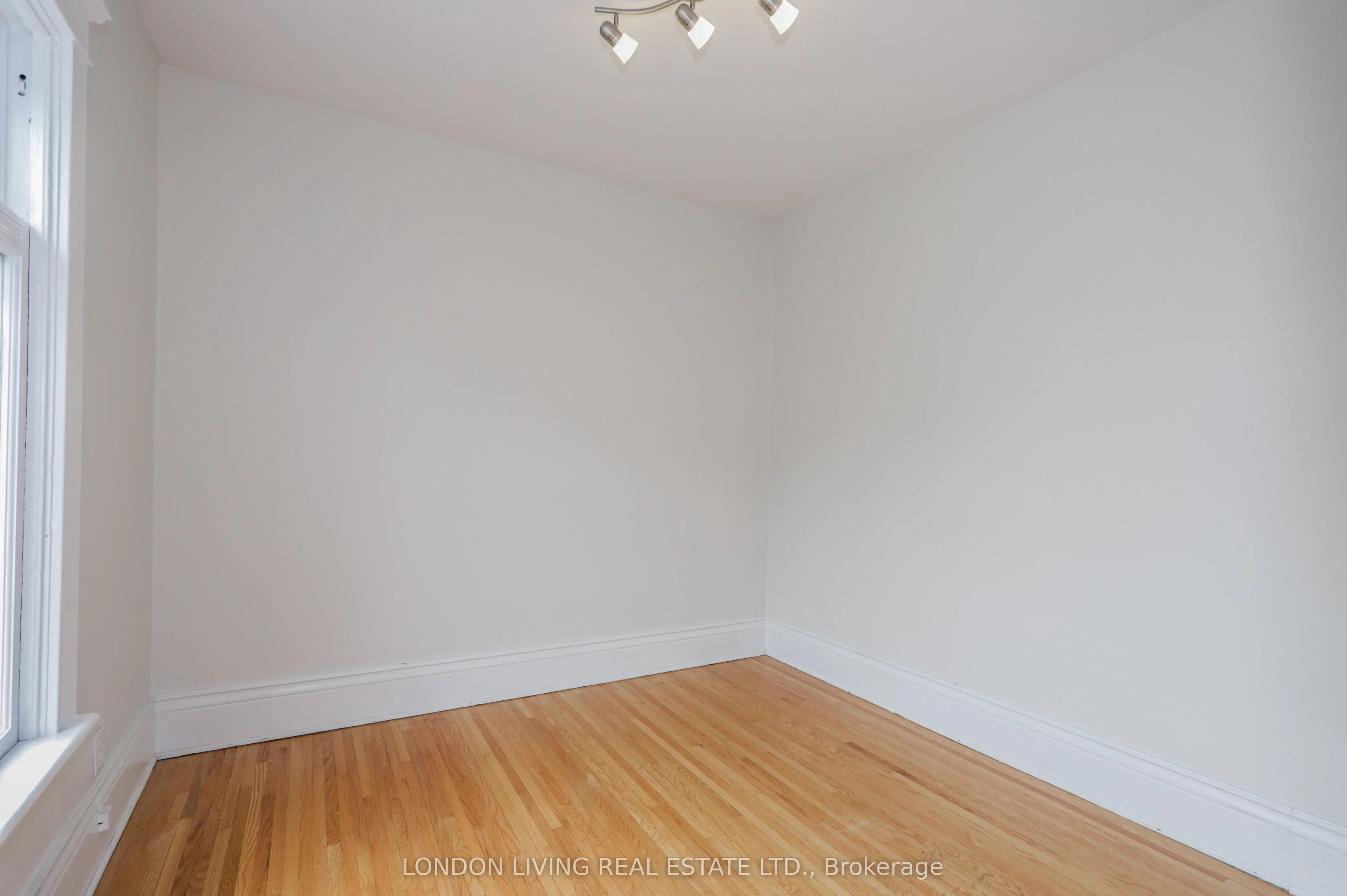 127 Wortley Road, #A