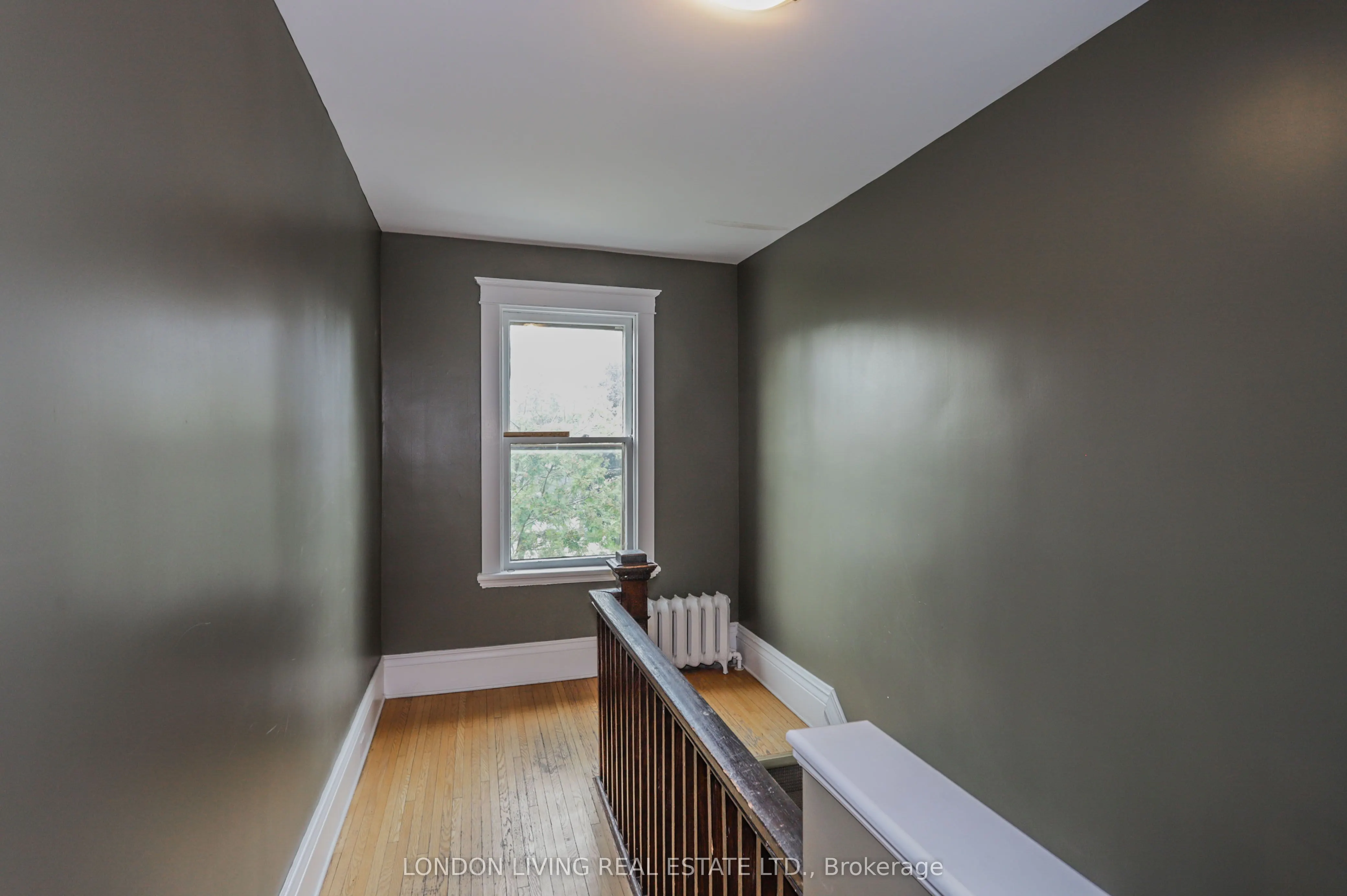 127 Wortley Road, #A