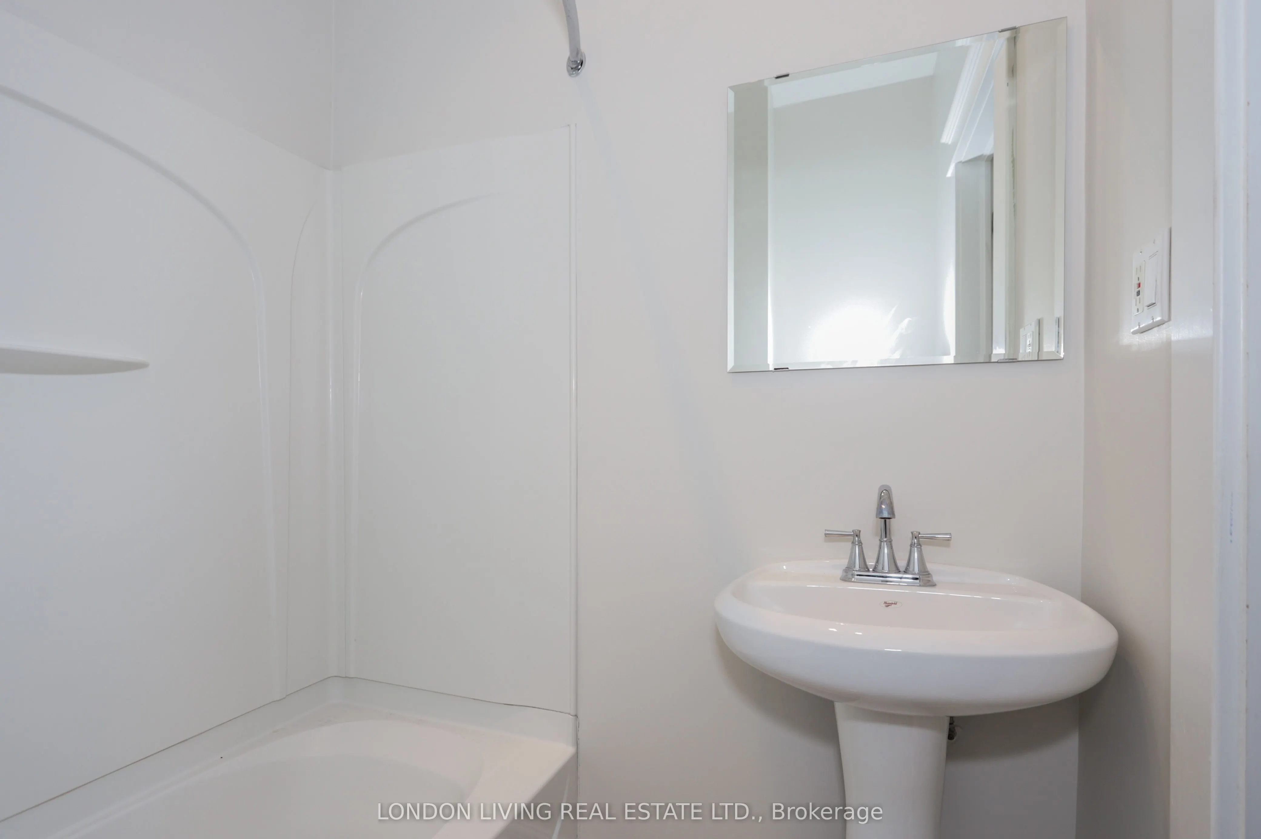 127 Wortley Road, #A
