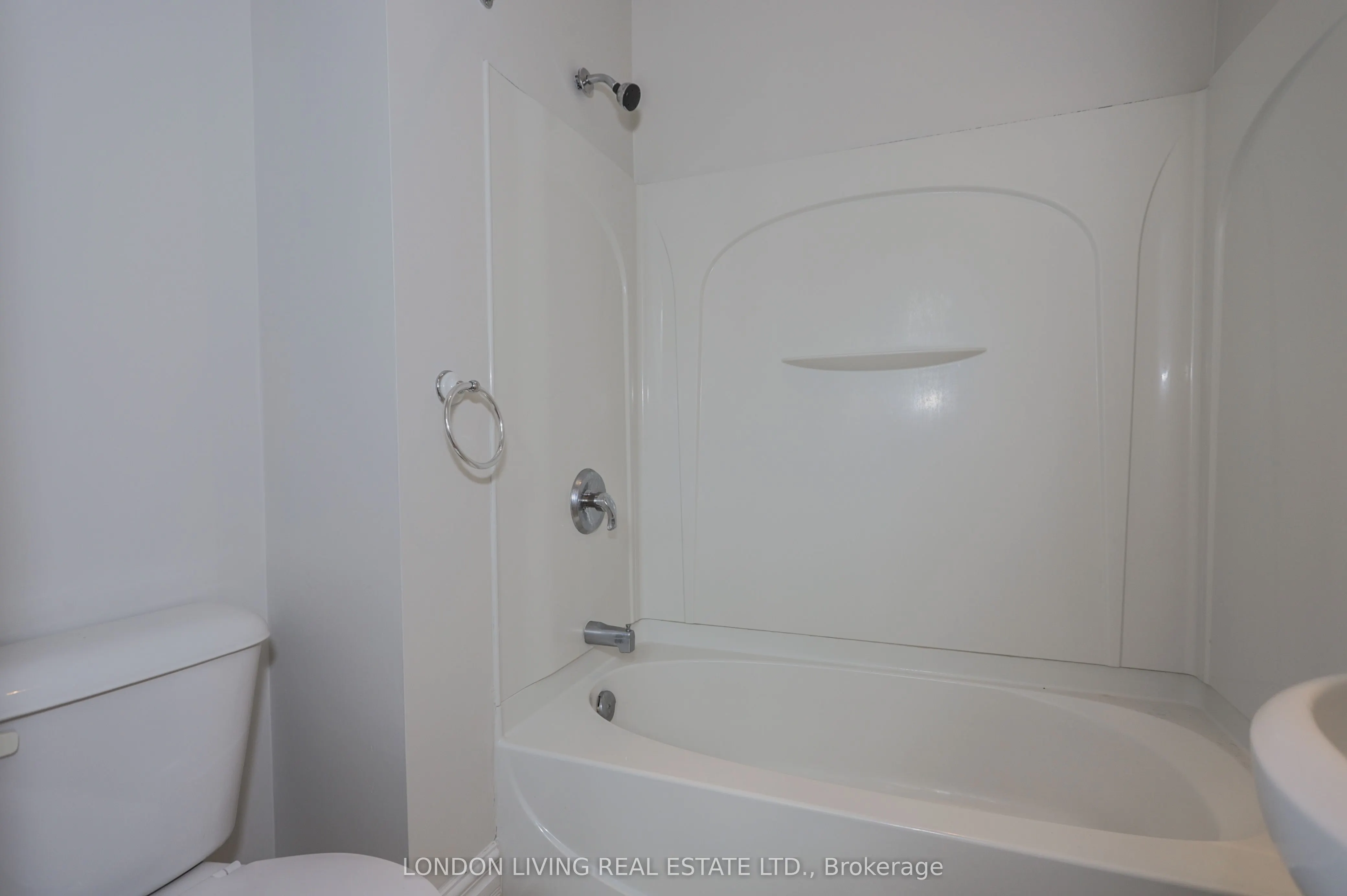 127 Wortley Road, #A