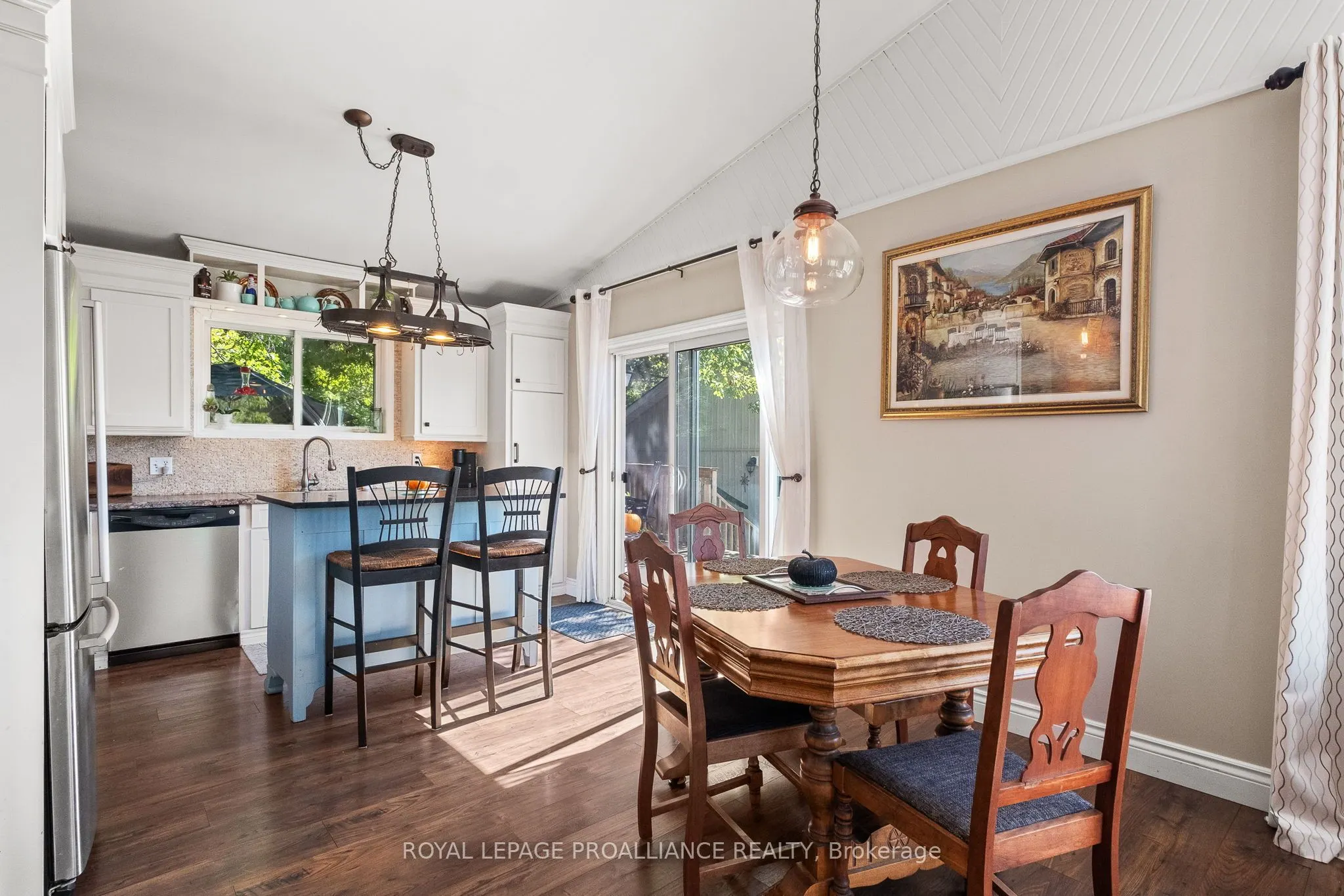 313 Peter's Road