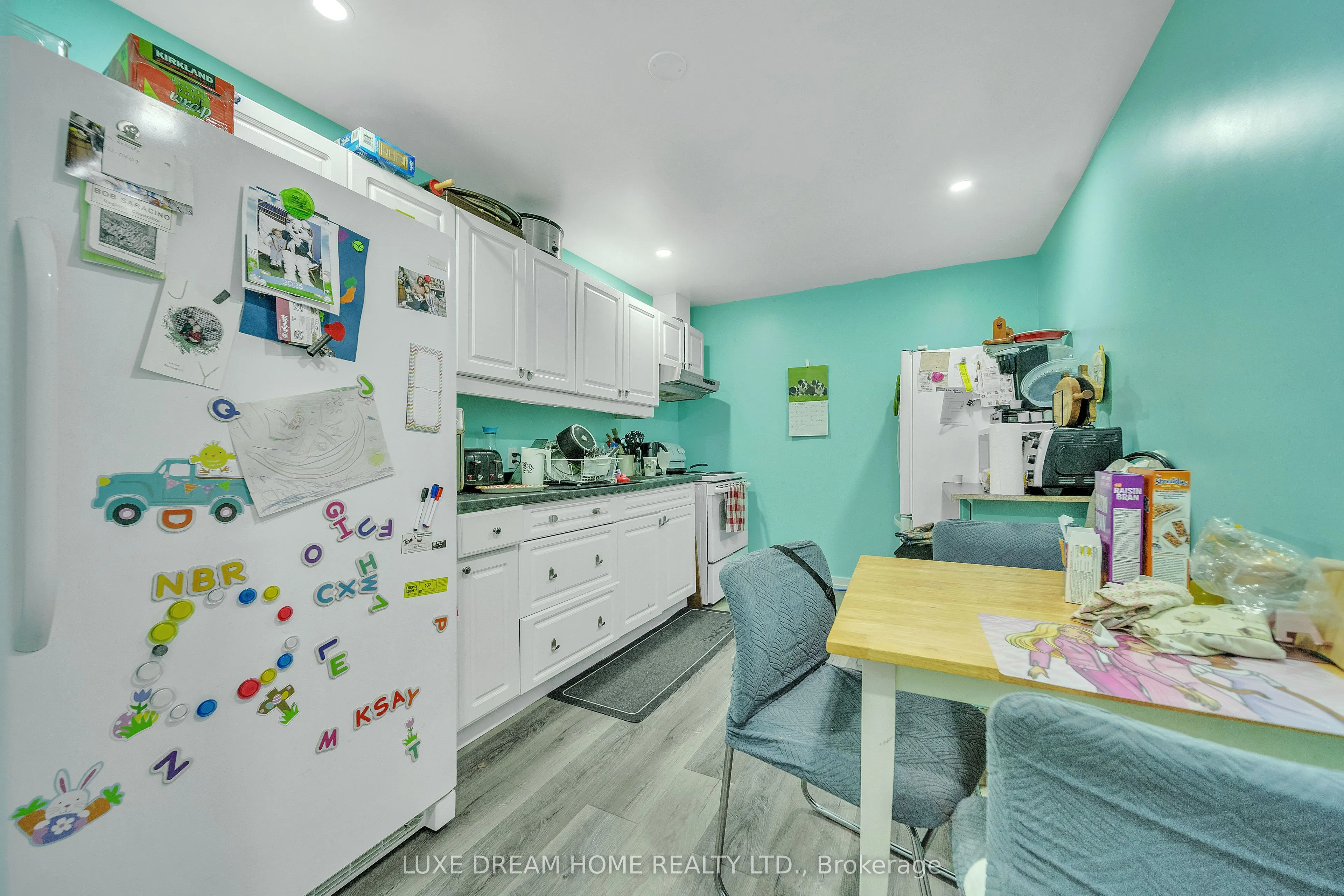 224 MITCHELL Street