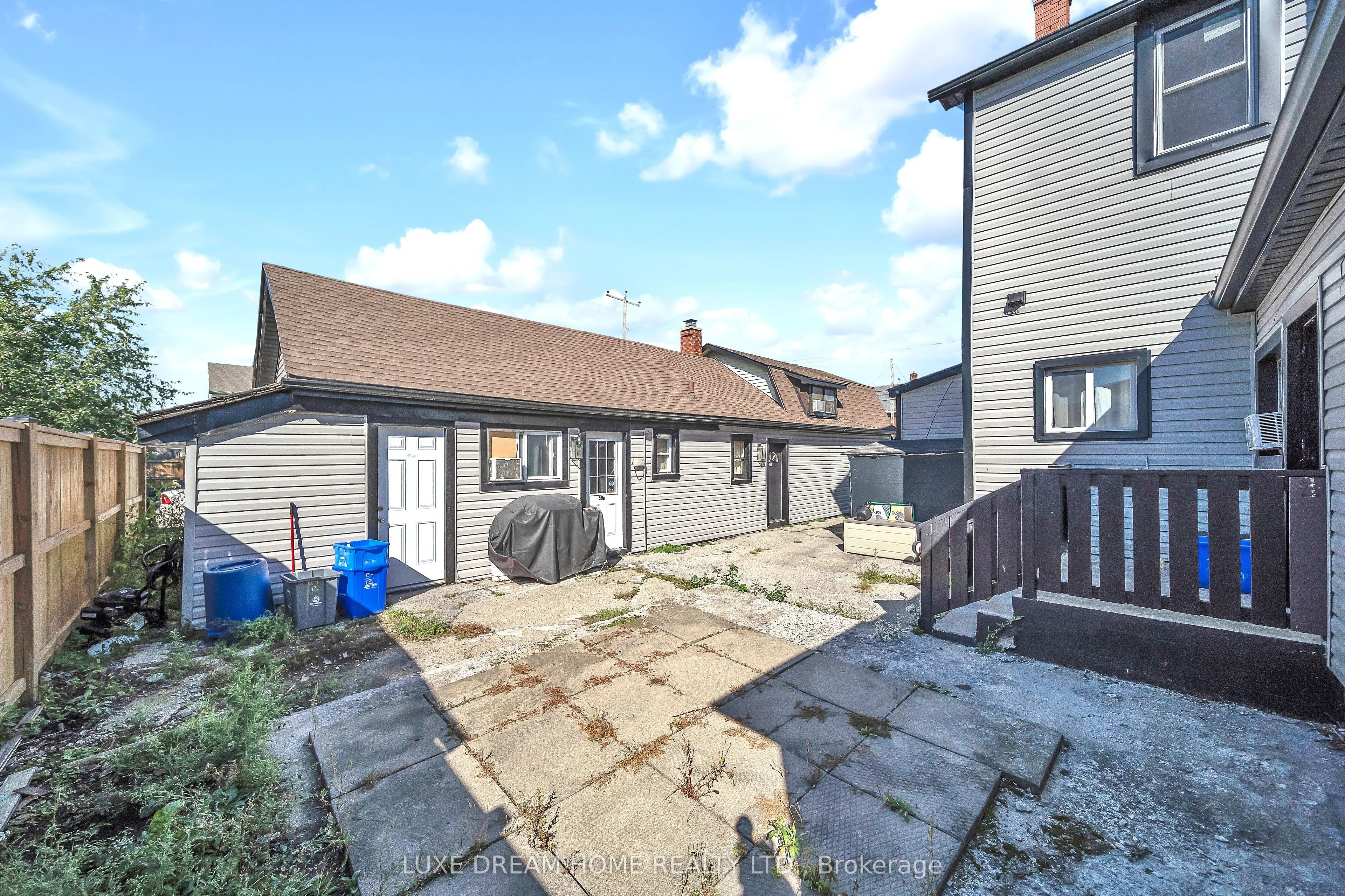 224 MITCHELL Street