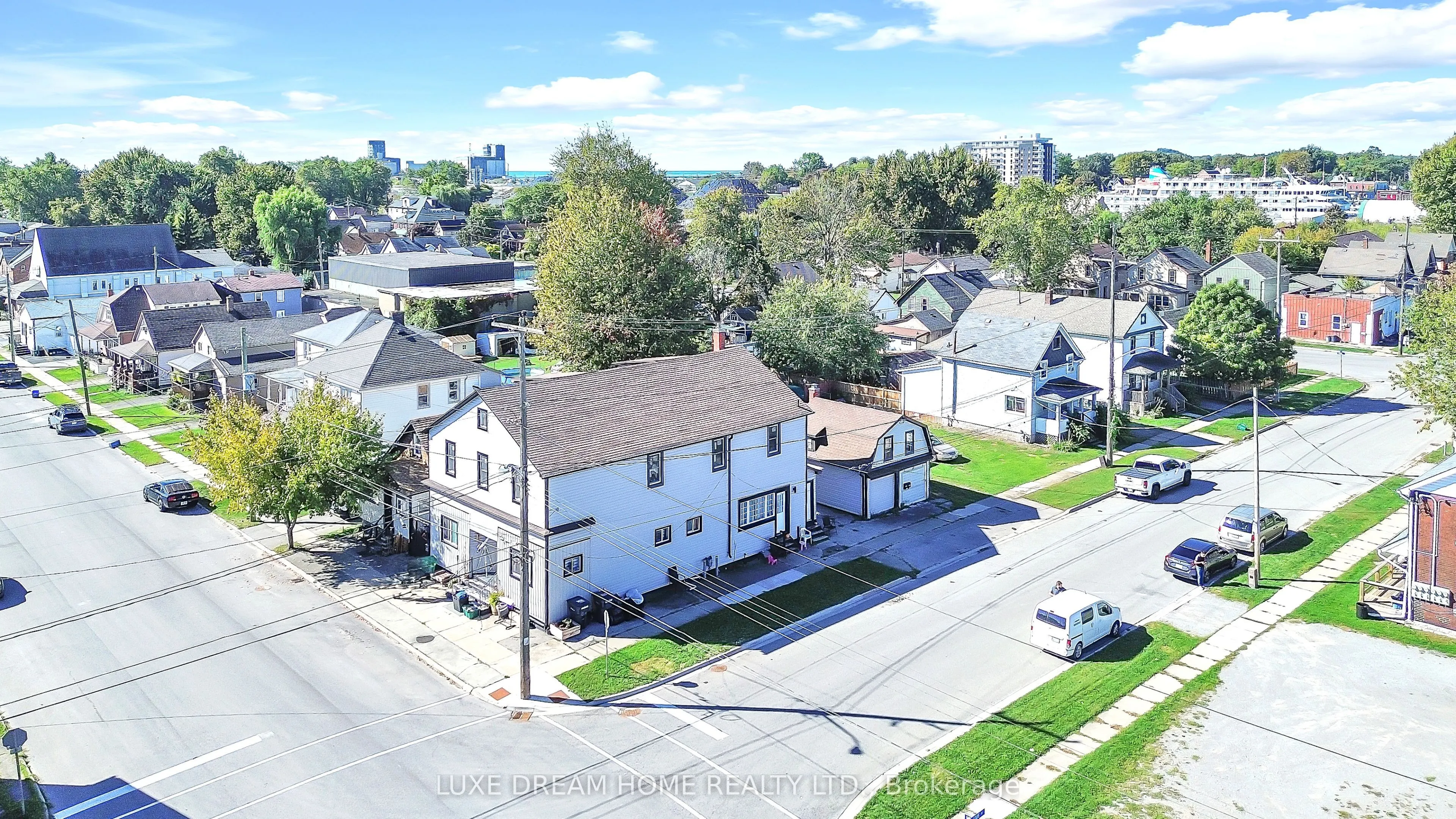 224 MITCHELL Street