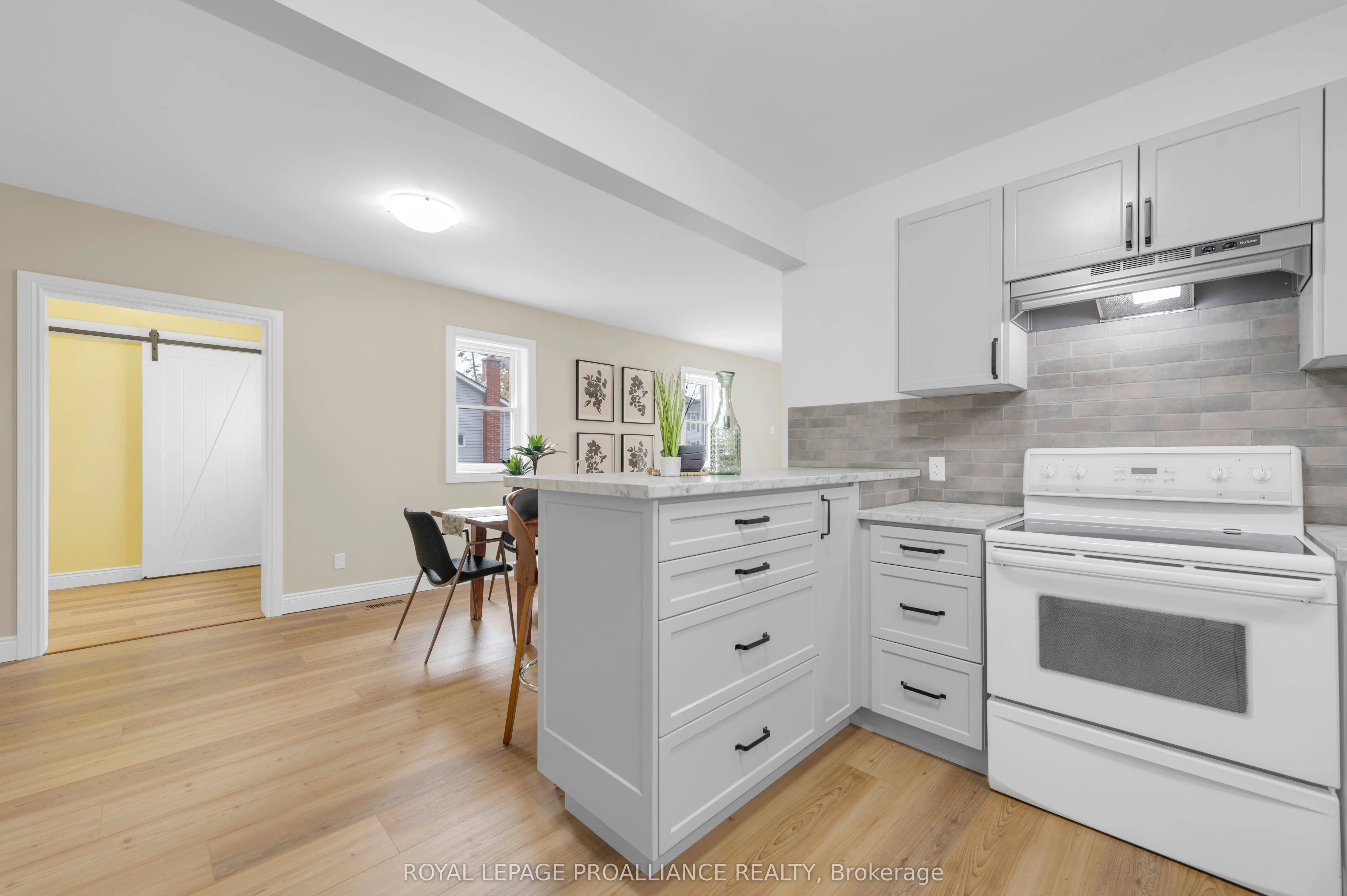 27 Maplewood Avenue