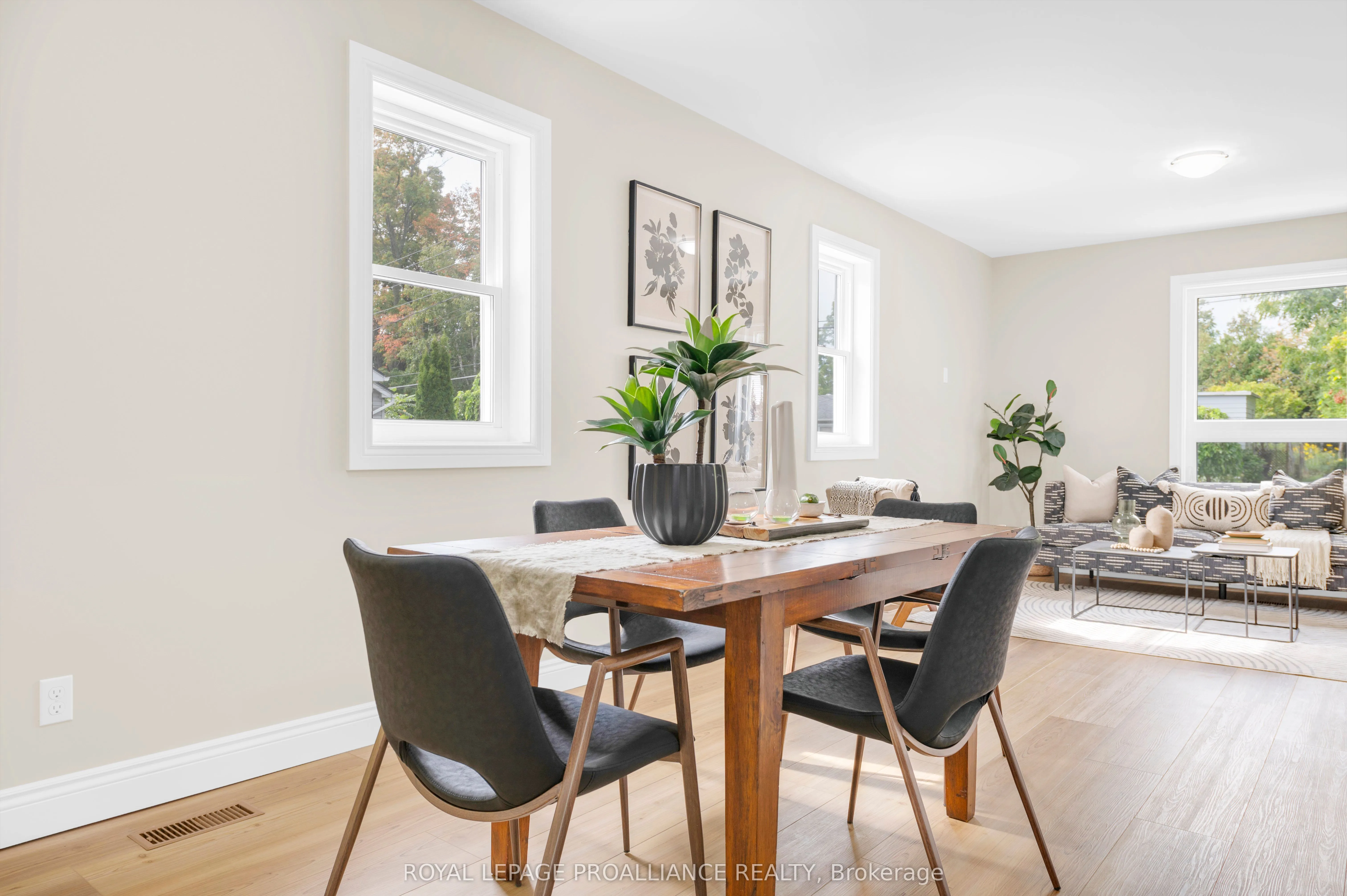 27 Maplewood Avenue