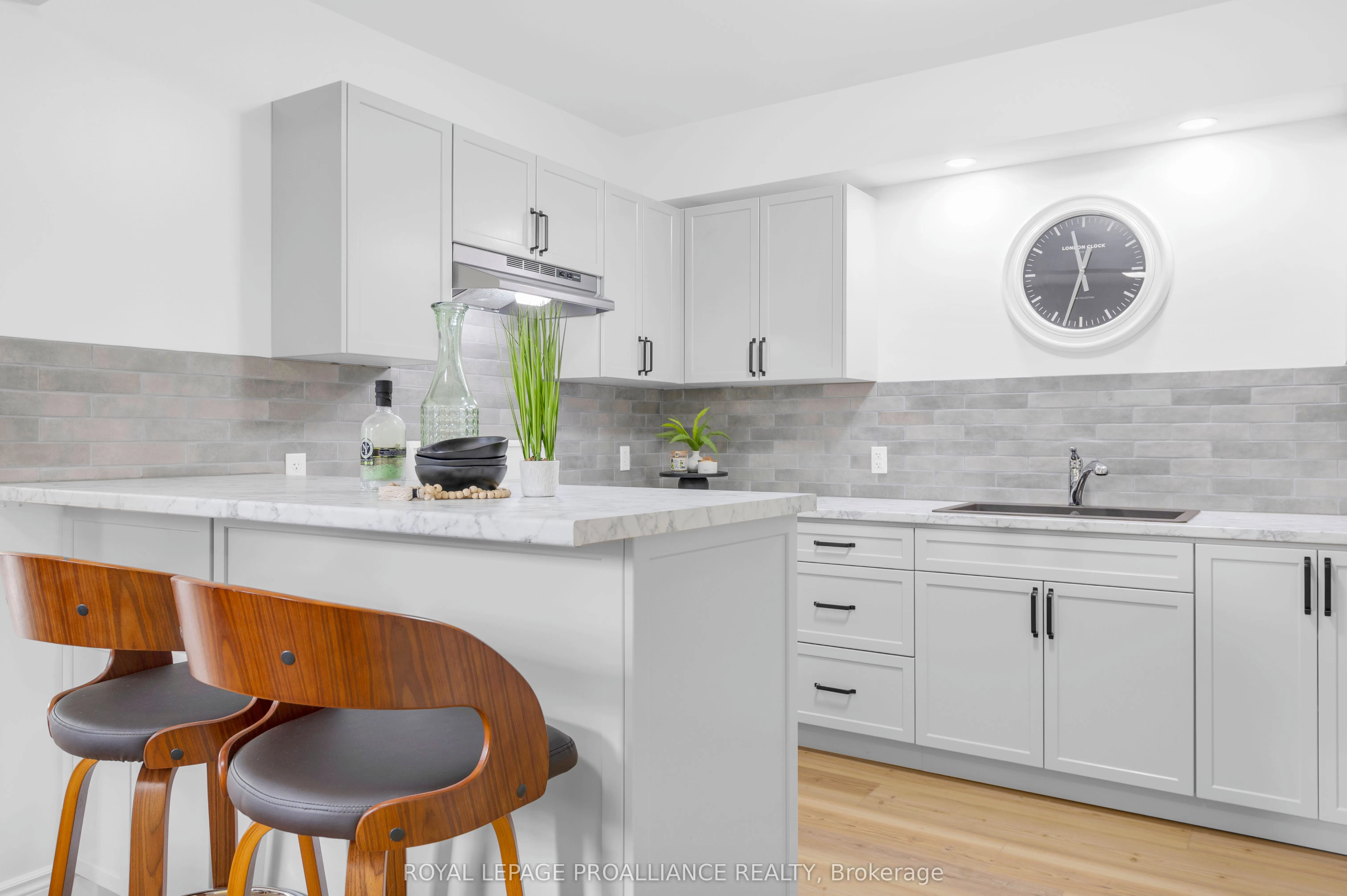 27 Maplewood Avenue