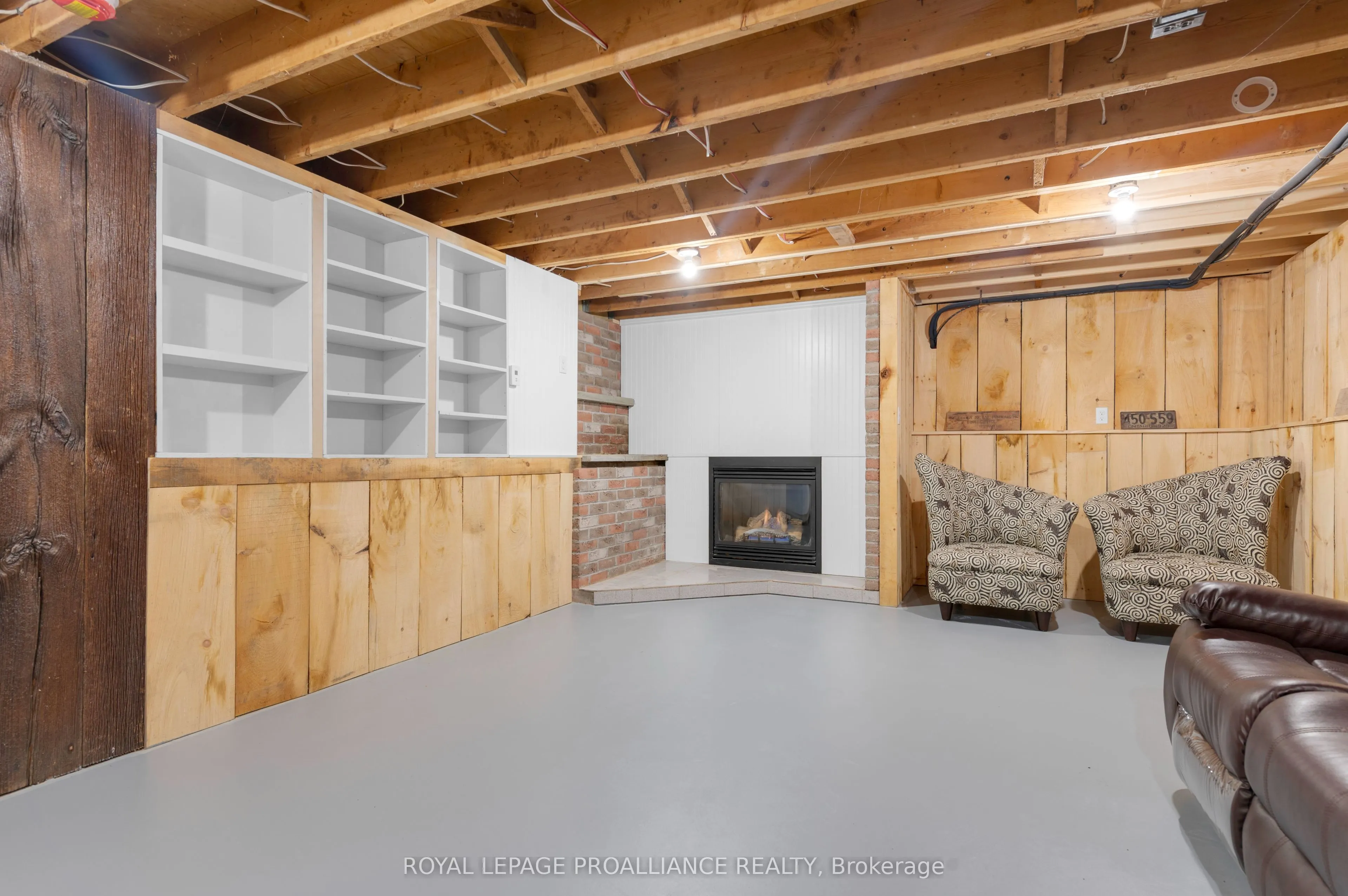 27 Maplewood Avenue