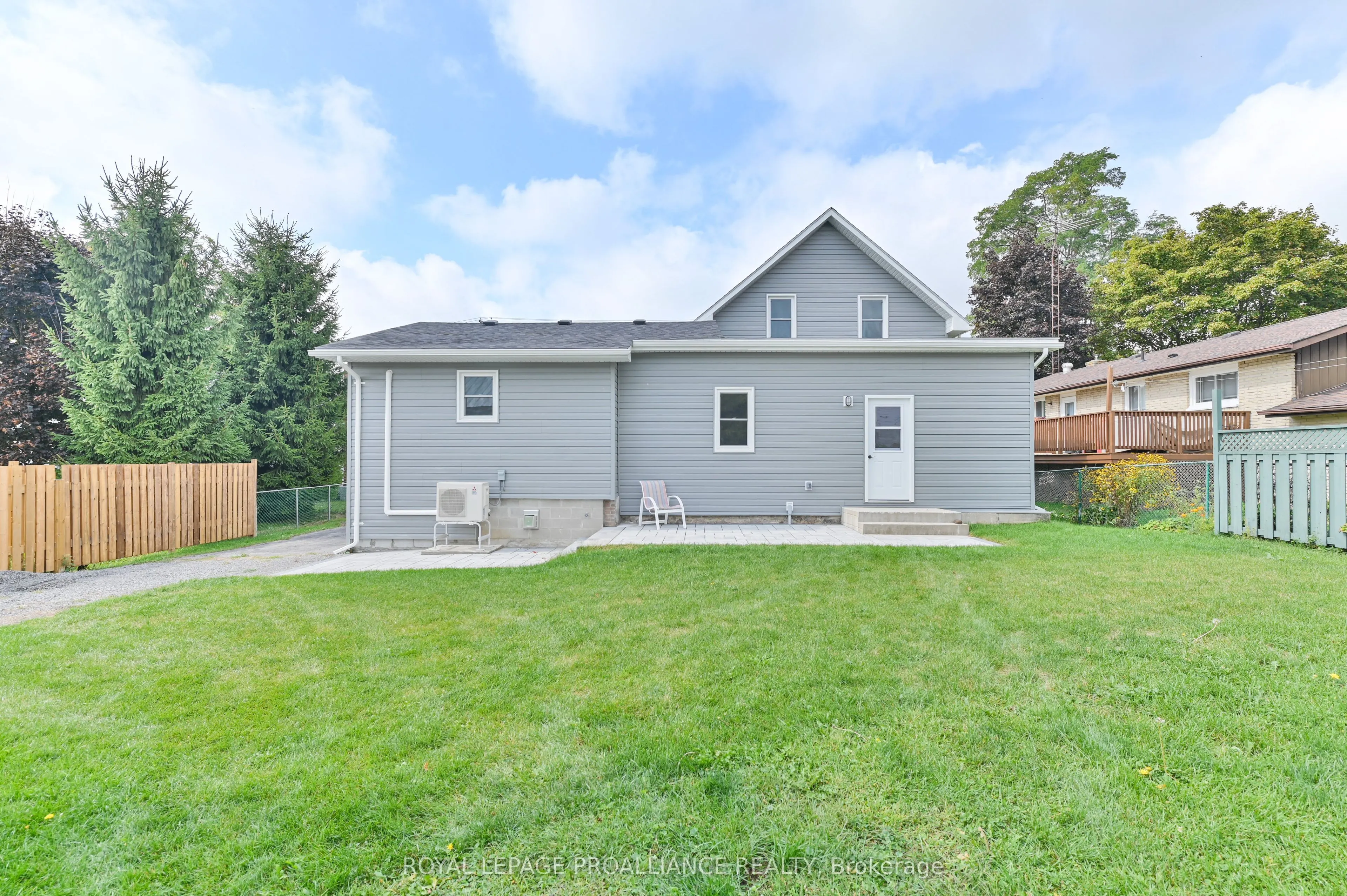 27 Maplewood Avenue