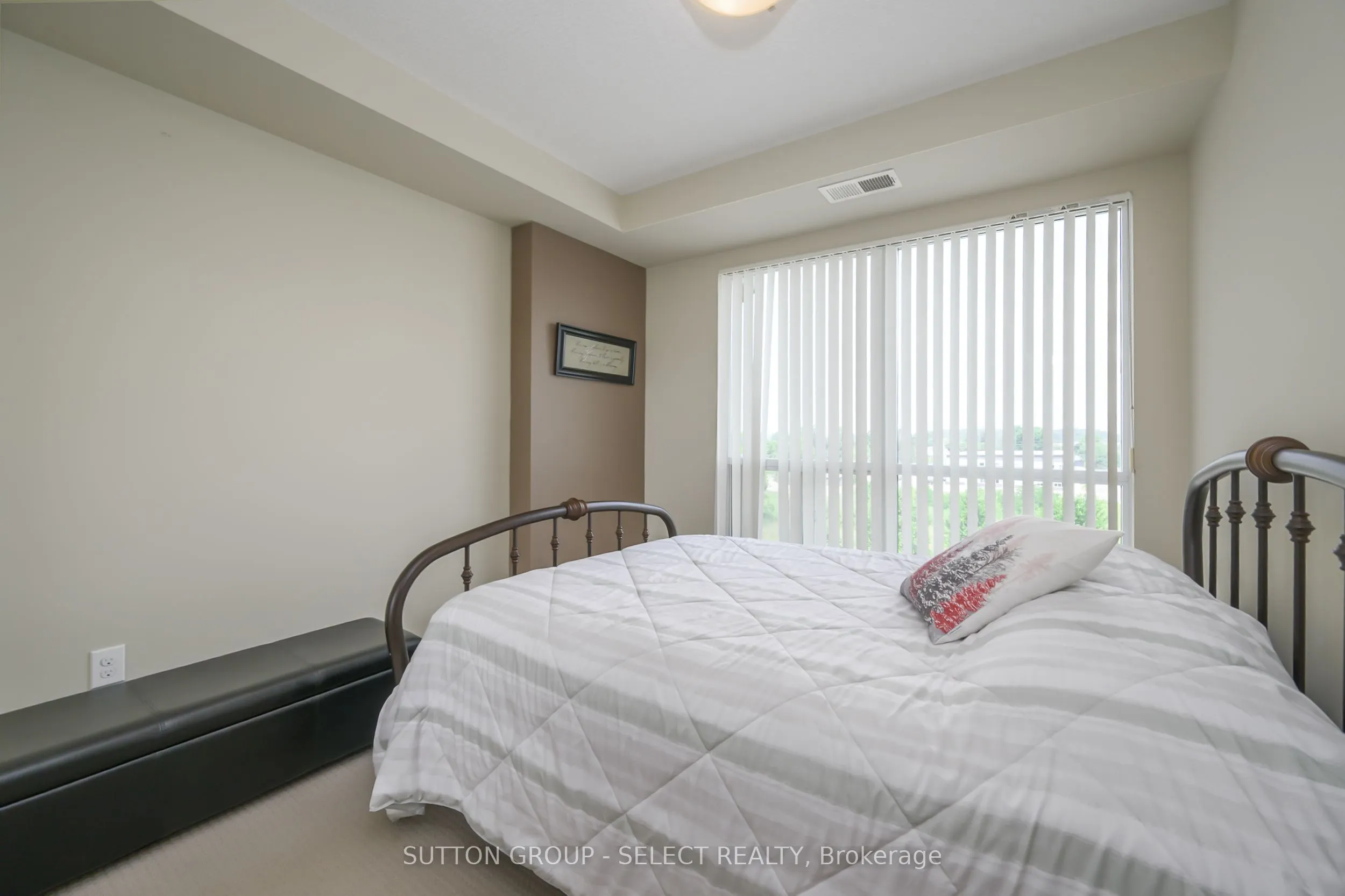 1030 CORONATION Drive, #606